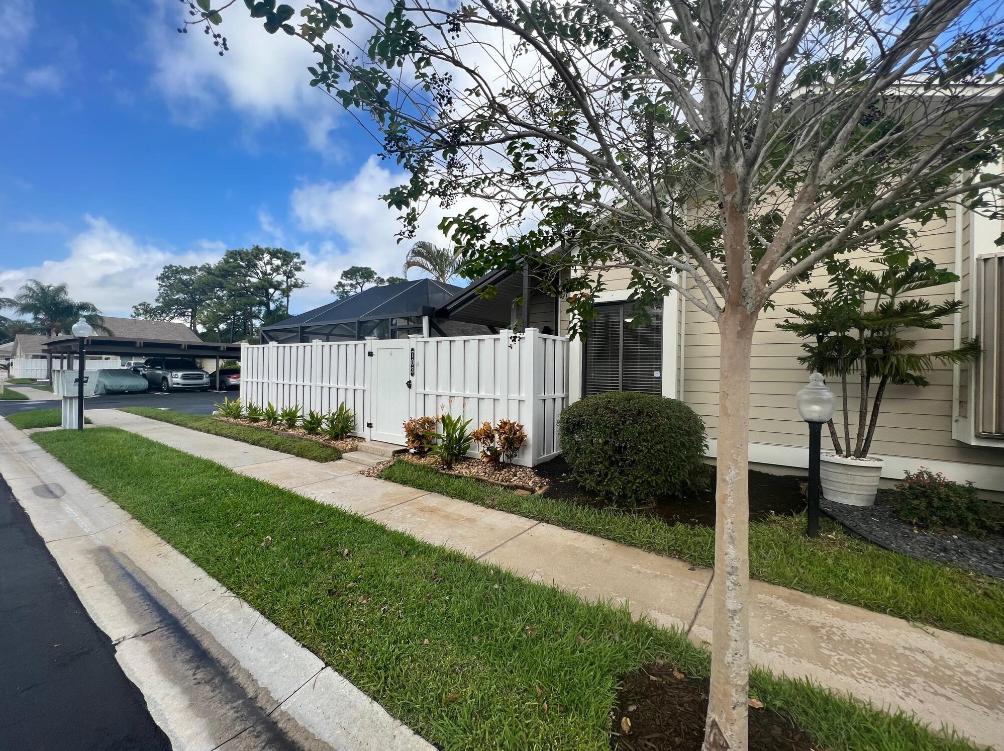 703 Summerwinds Ln, Jupiter, FL 33458-7061