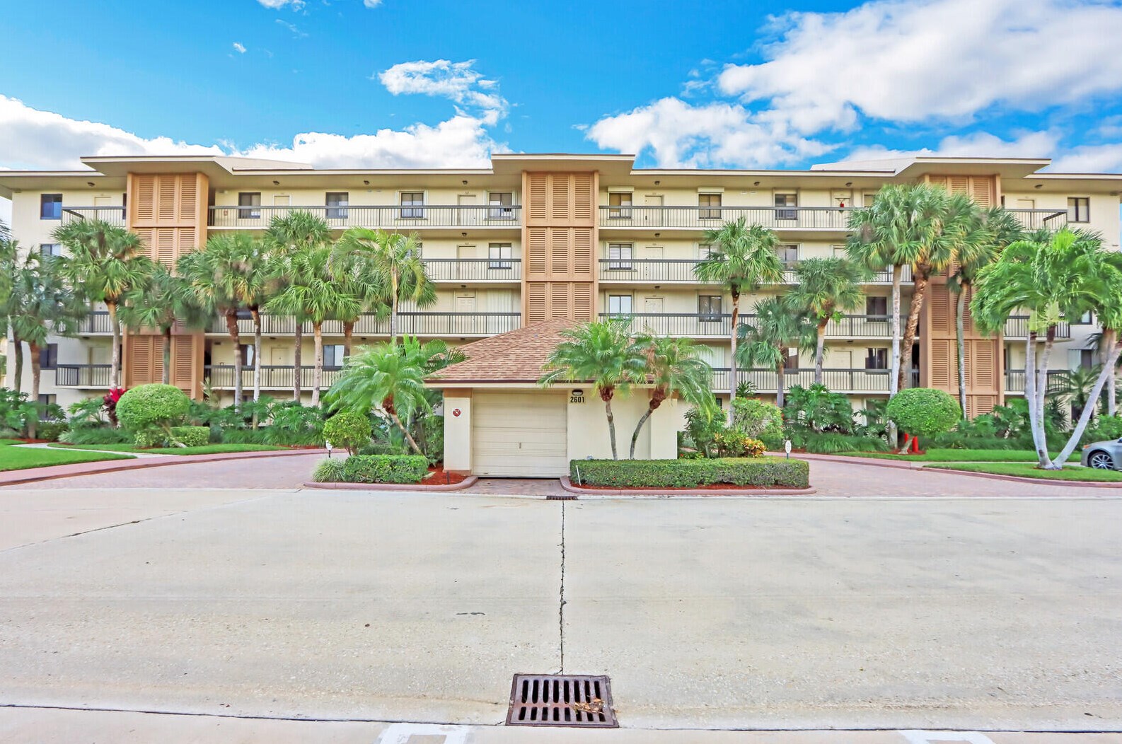2601 Marina Isle Way #103, Jupiter, FL 33477