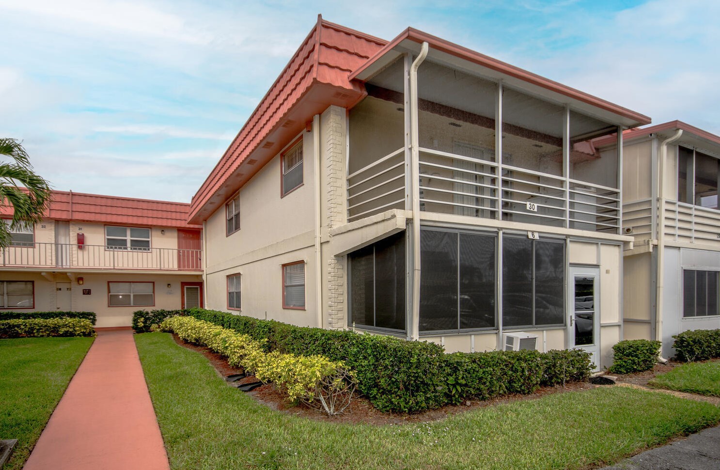 30 Saxony A, Delray Beach, FL 33446