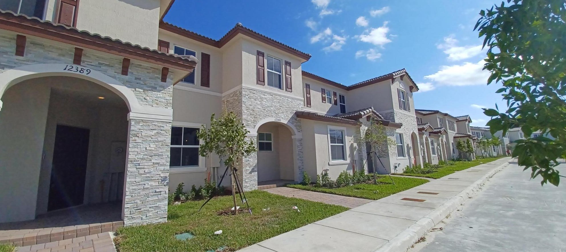 12389 Nw 23 Ave, Miami, FL 33167