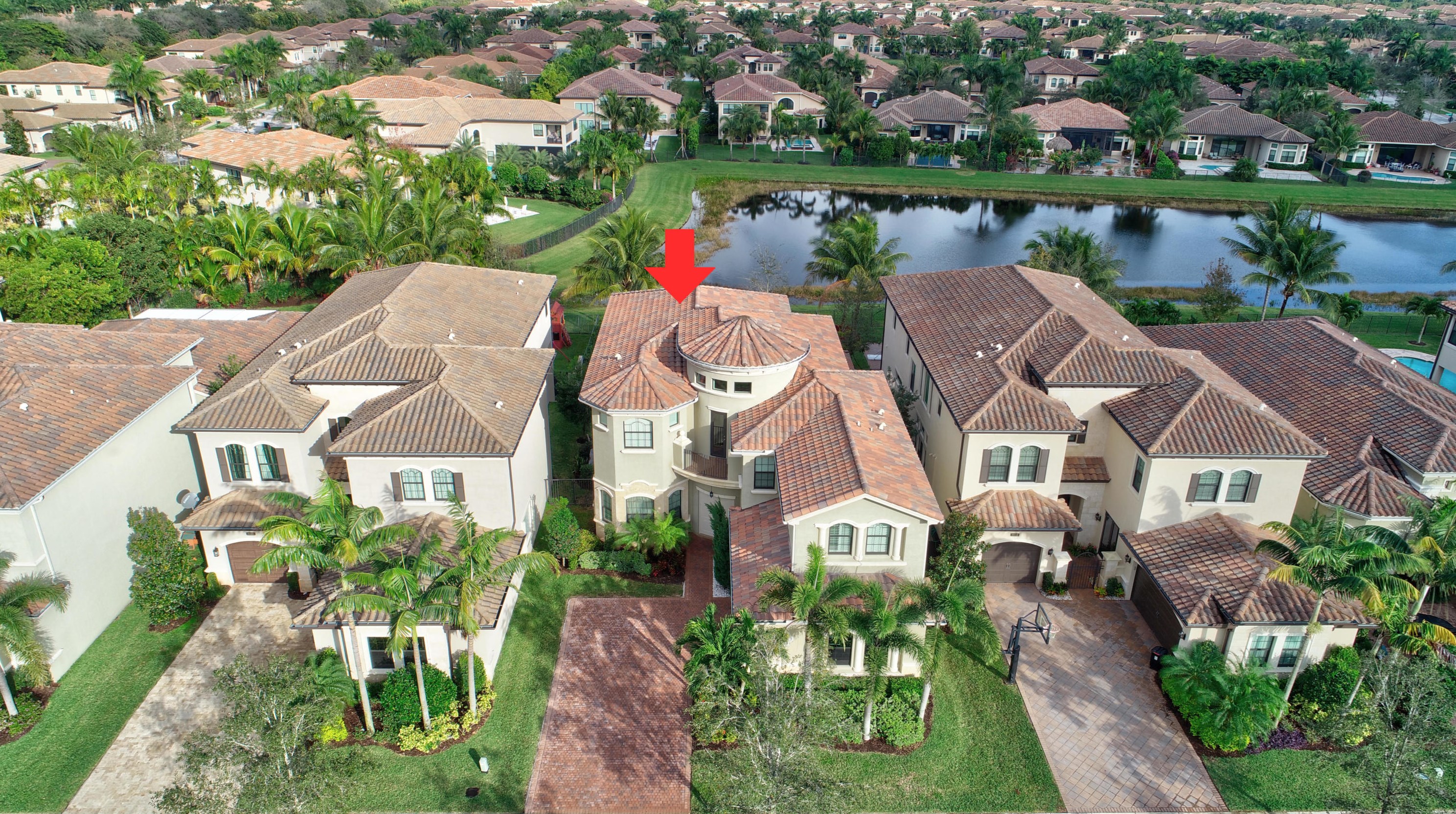 8640 Lewis River Rd, Delray Beach, FL 33446