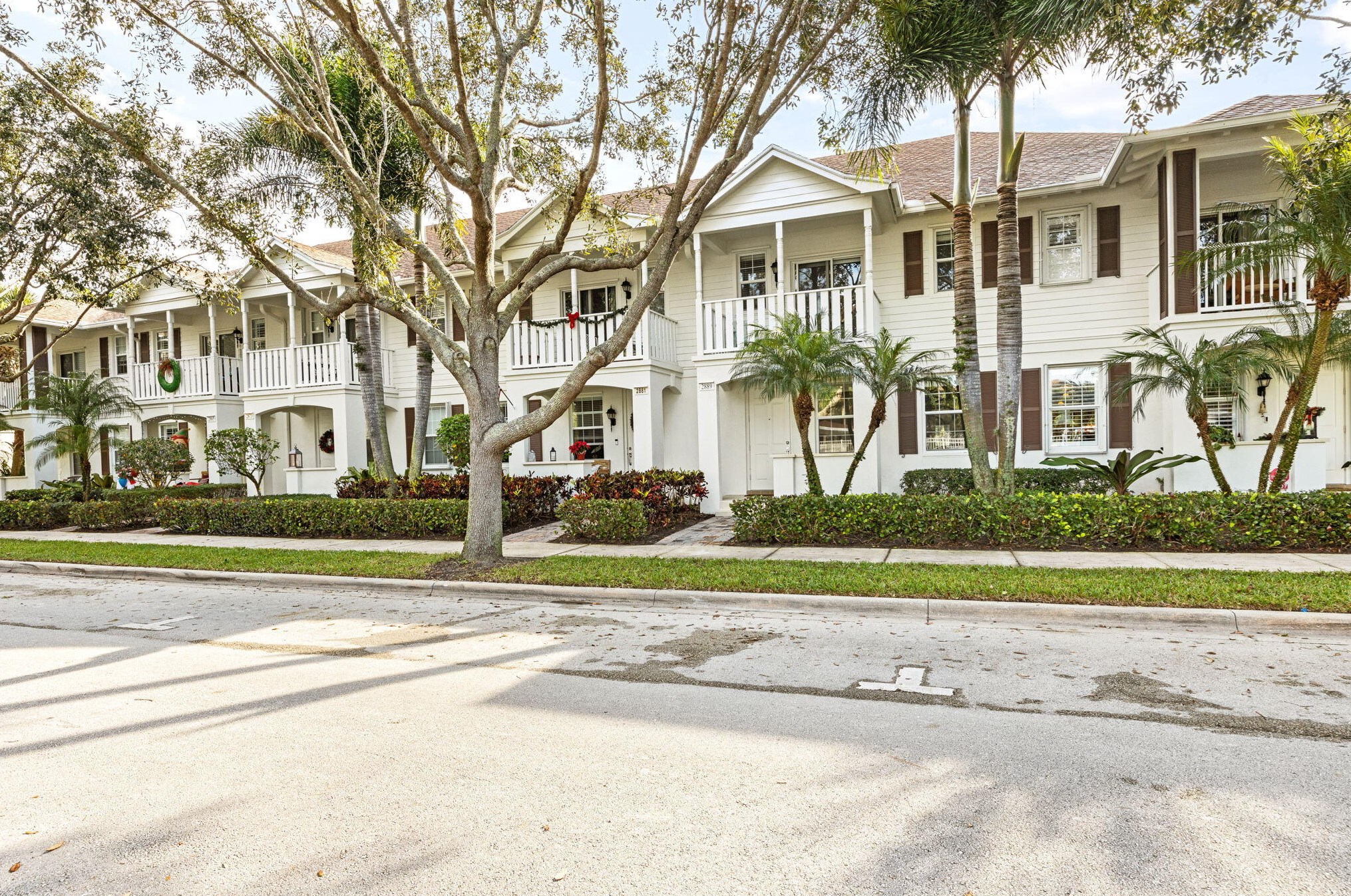 2889 E Community Dr, Jupiter, FL 33458