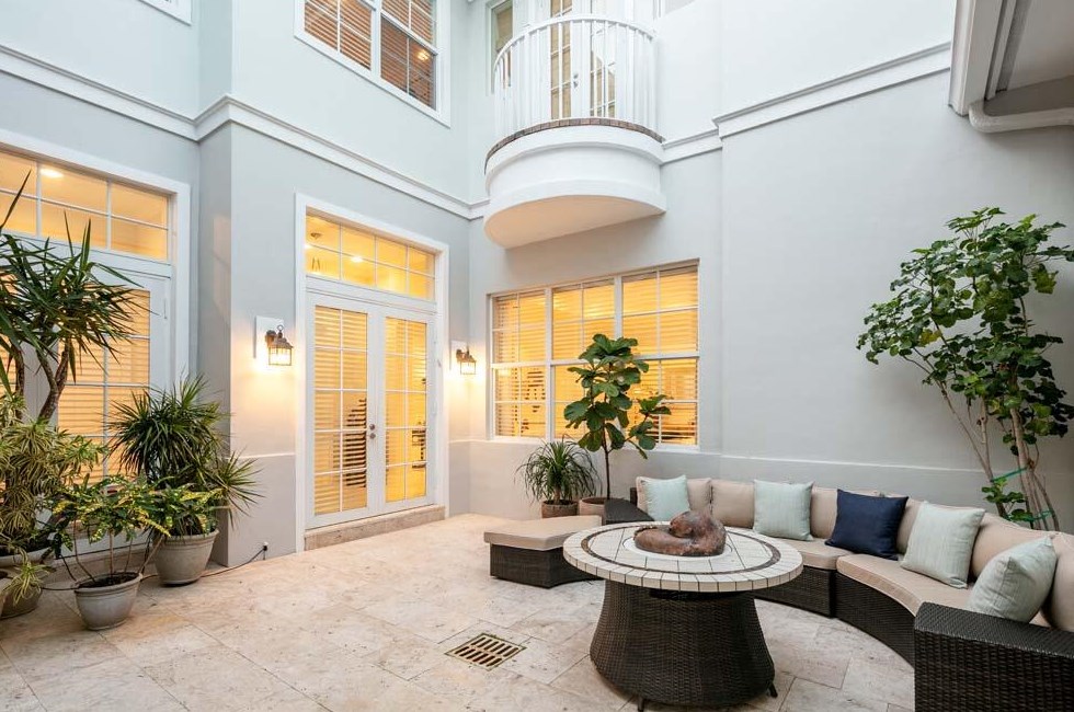 56 Seabreeze Ave, Delray Beach, FL 33483