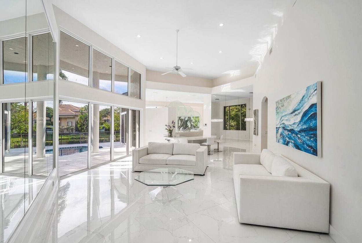 6481 30th Ave, Boca Raton, FL 33496-3321