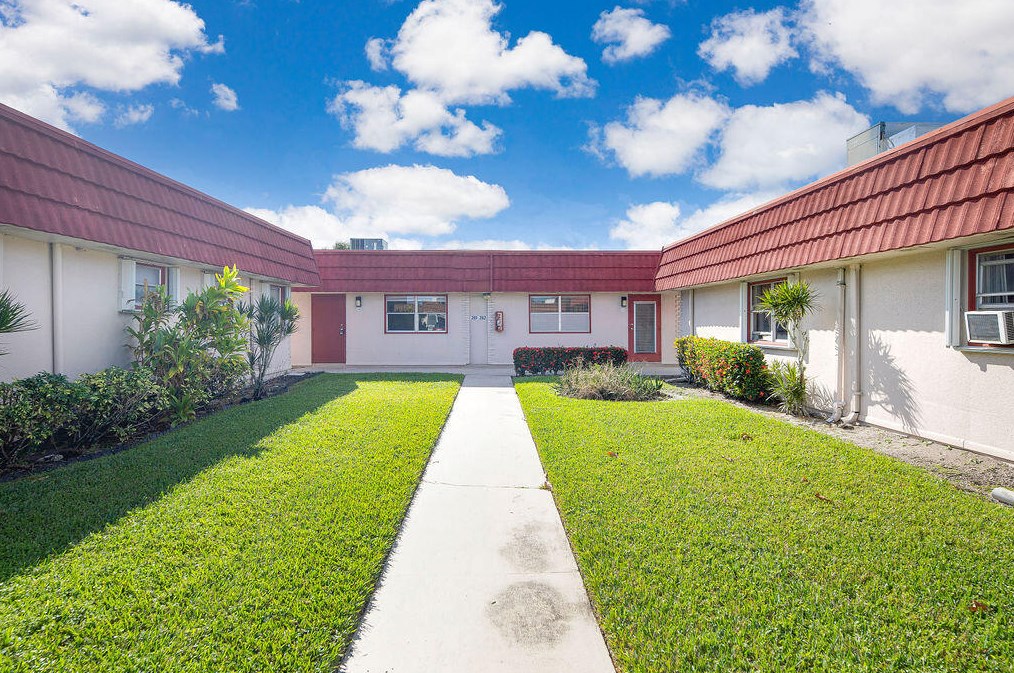 261 Seville K, Delray Beach, FL 33446
