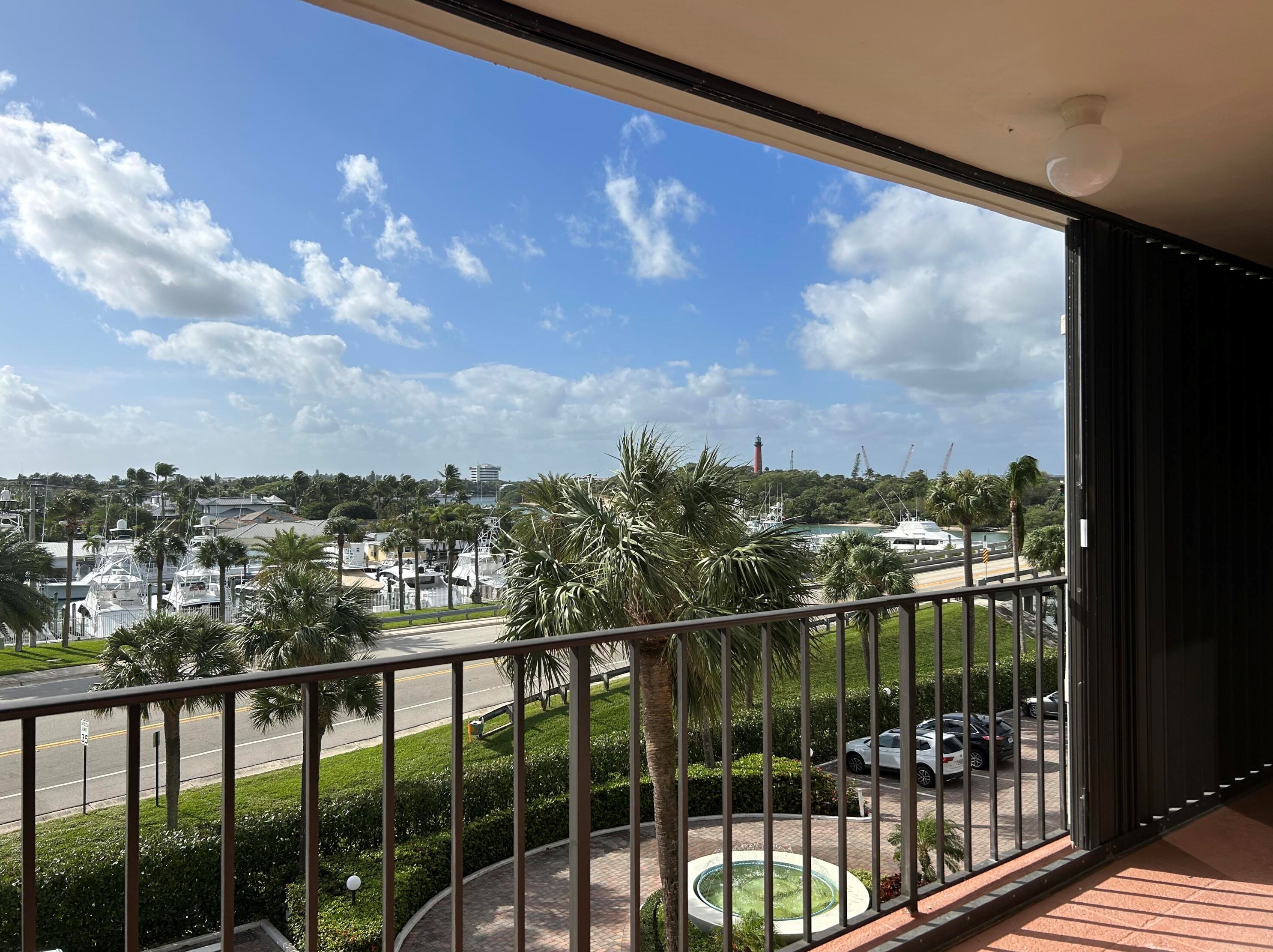 225 Beach Rd #402, Jupiter, FL 33469