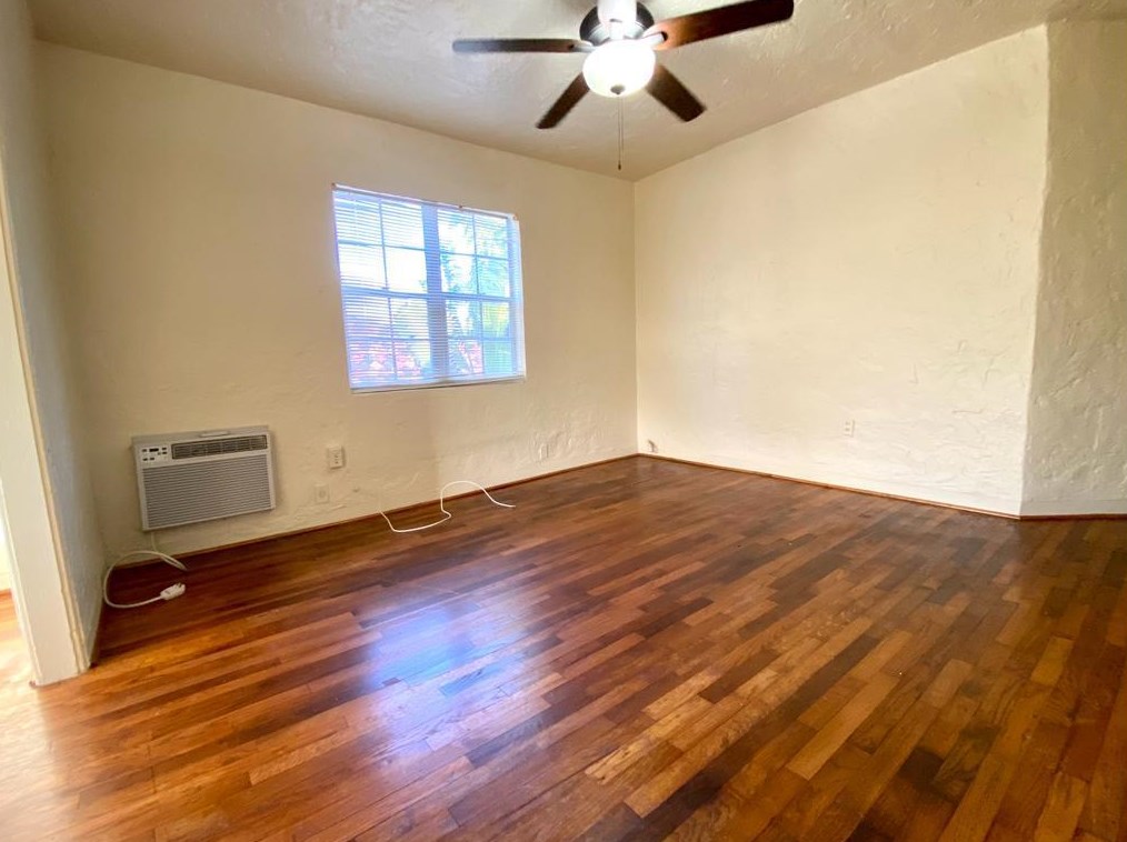 1212 N Palmway #4, Lake Worth, FL 33460