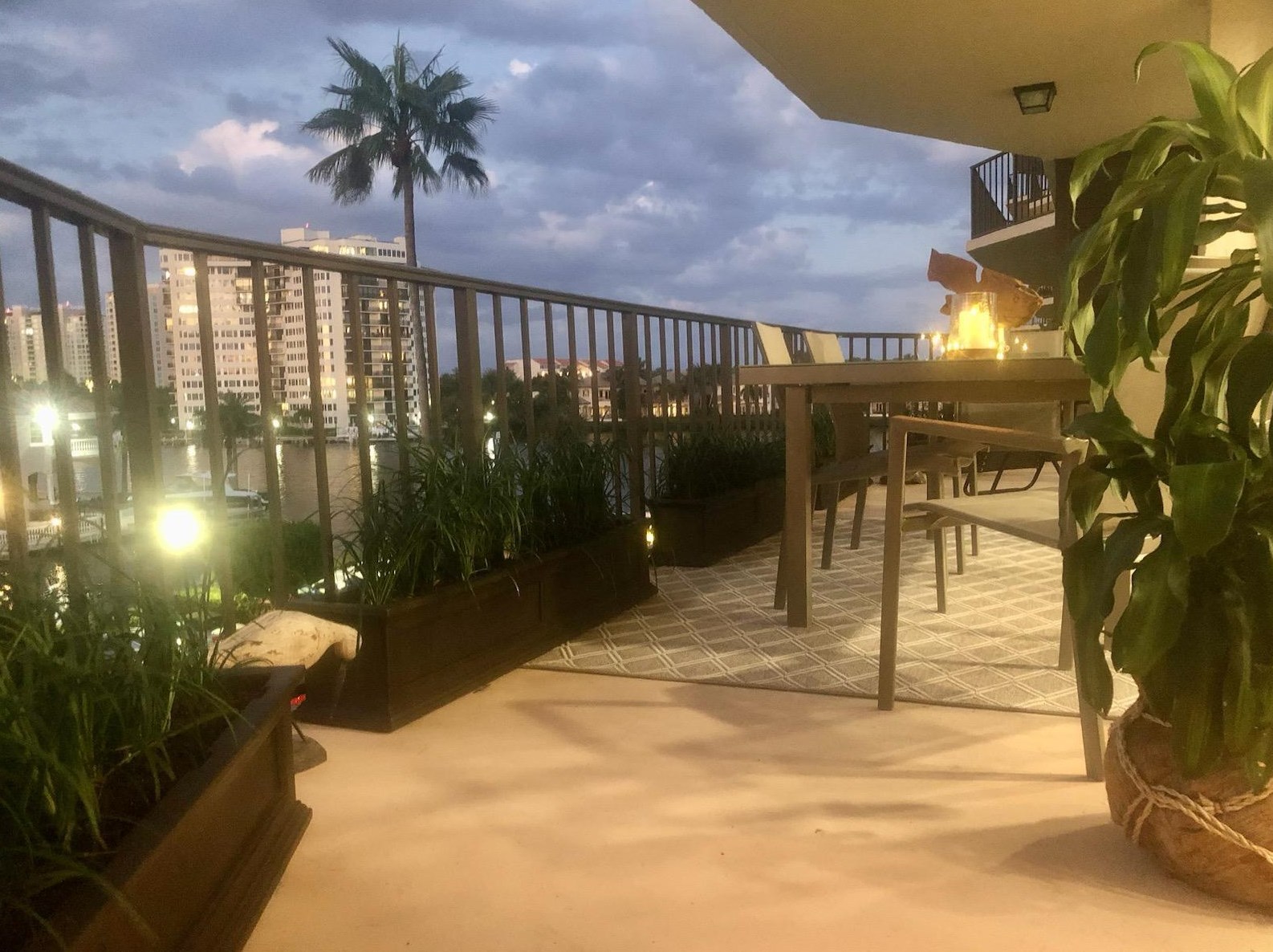 899 Jeffery St Apt 408, Boca Raton, FL 33487