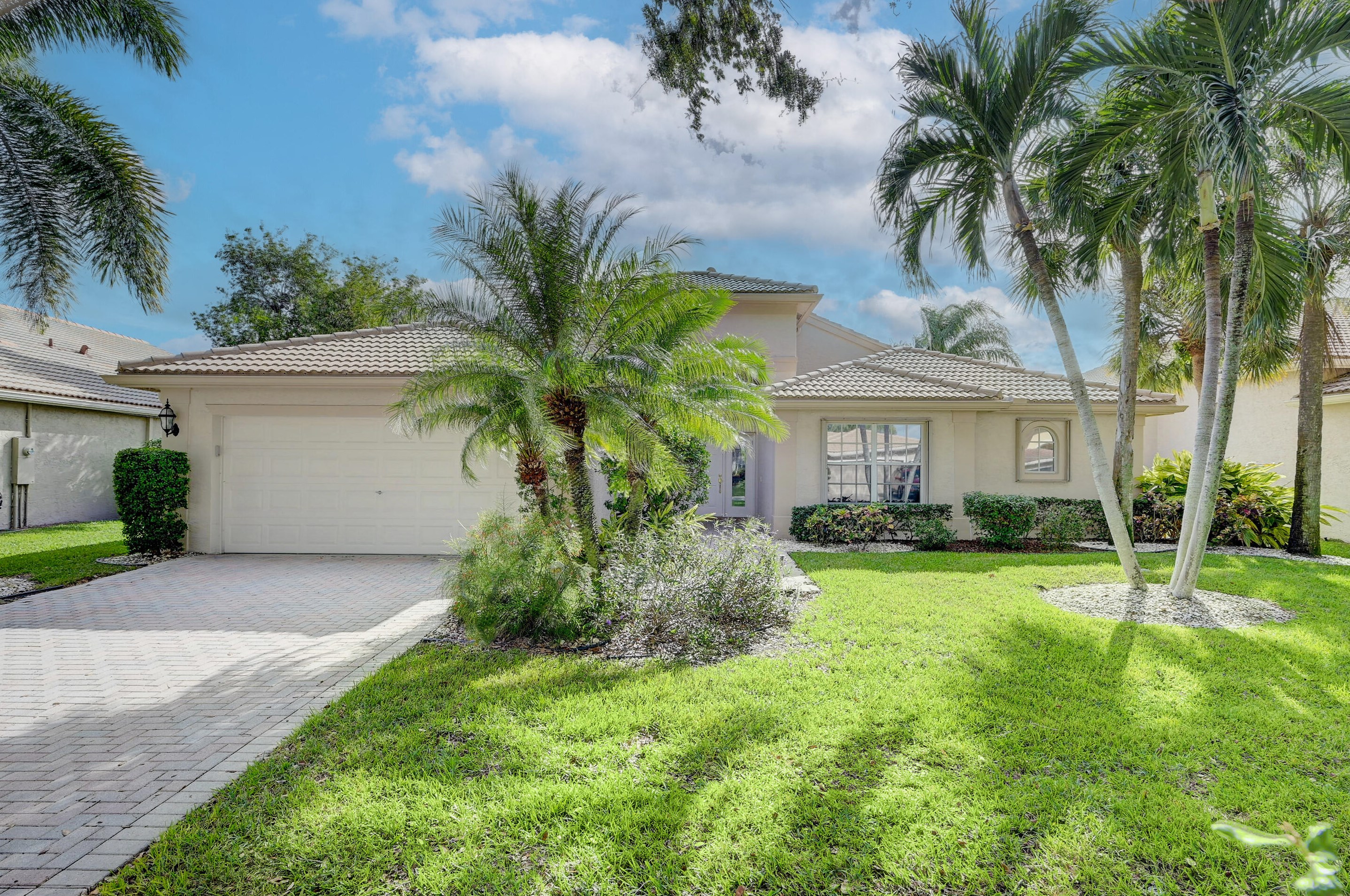 13249 Vedra Lake Cir, Delray Beach, FL 33446