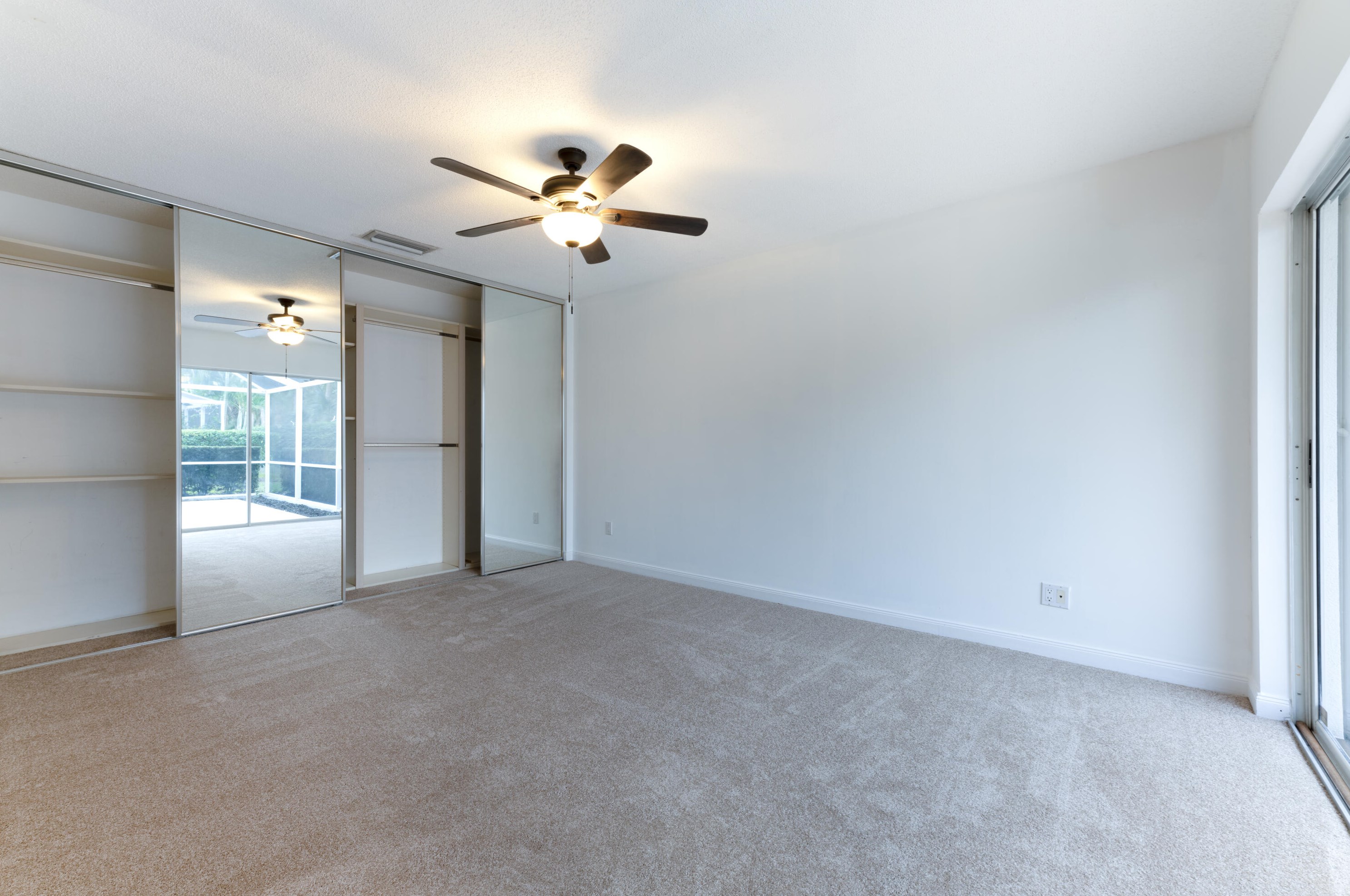 9404 Chapman Oak Ct, West Palm Beach, FL 33410