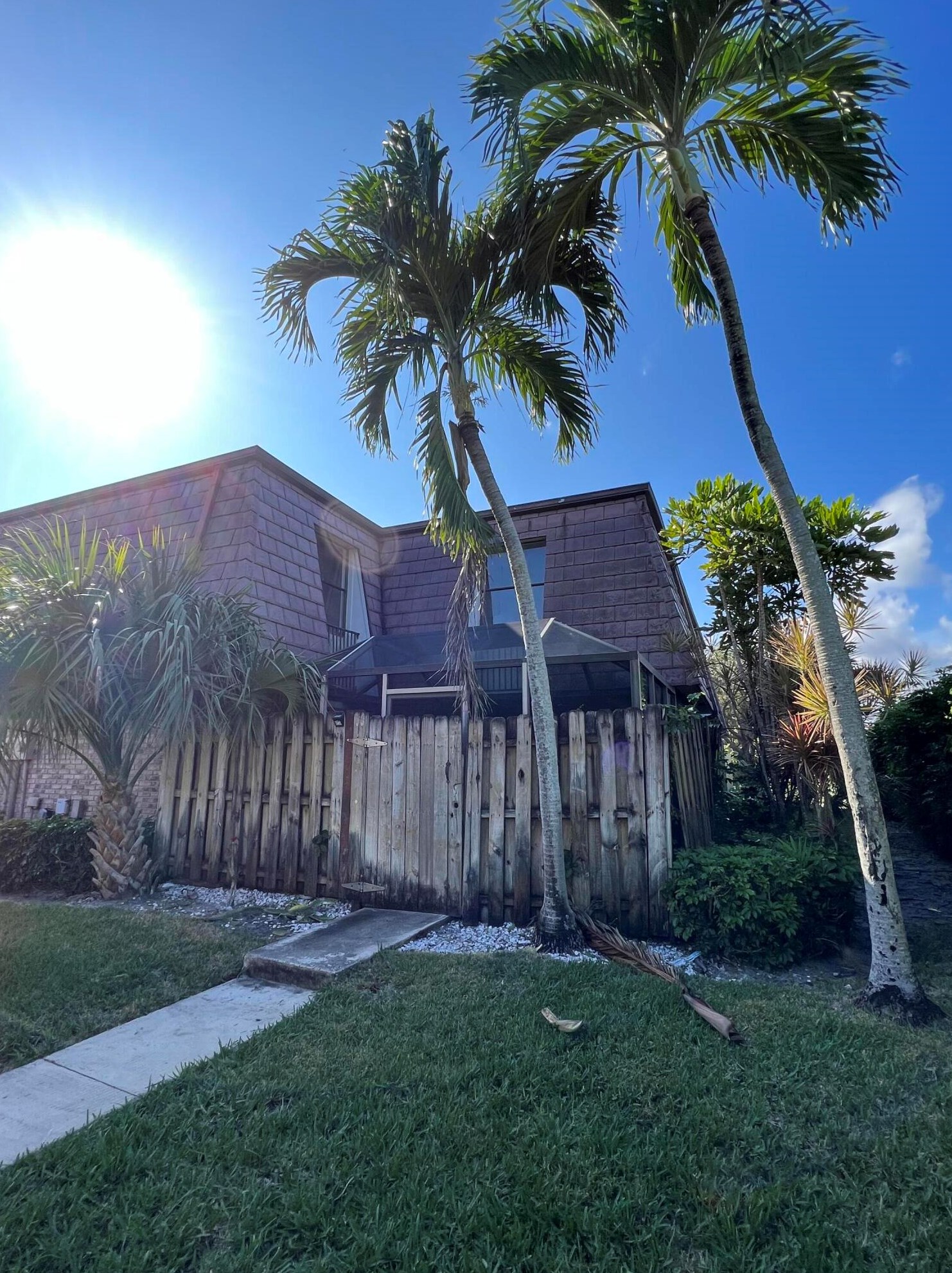 7482 Courtyard Run E, Boca Raton, FL 33433