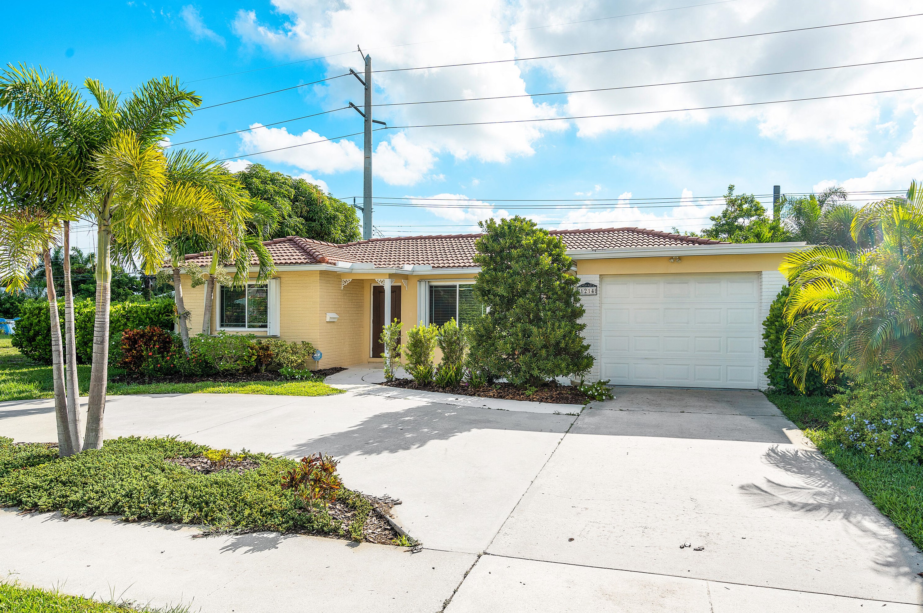 1214 9th Ave, Boca Raton FL  33486-5454 exterior