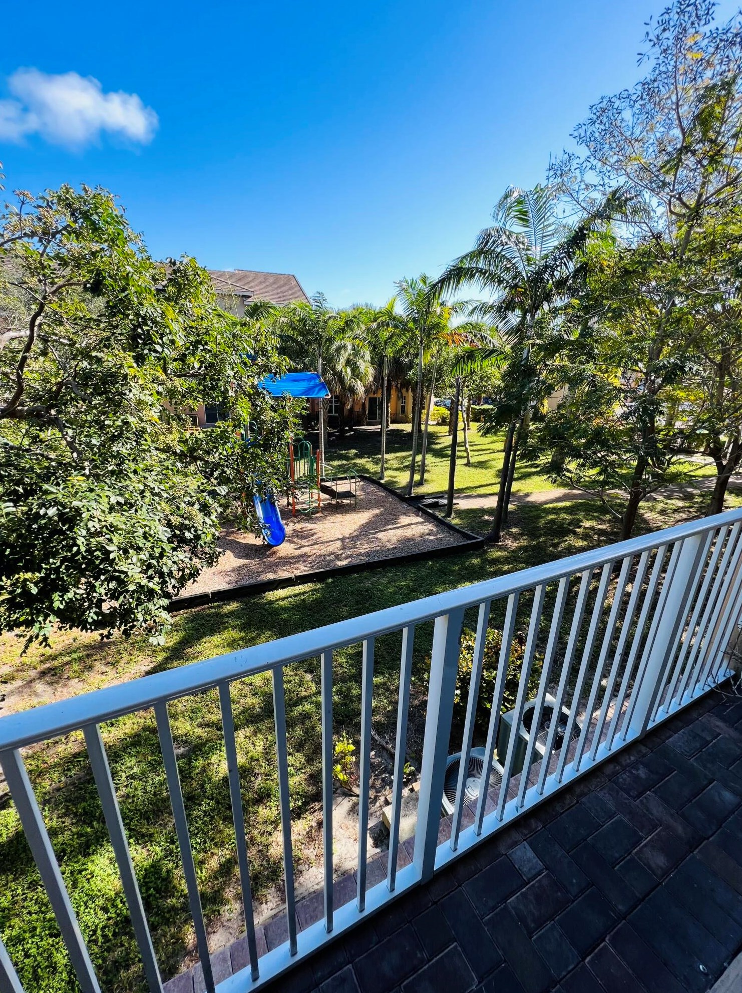 1942 5 St, Boynton Beach FL 33435-7506 exterior