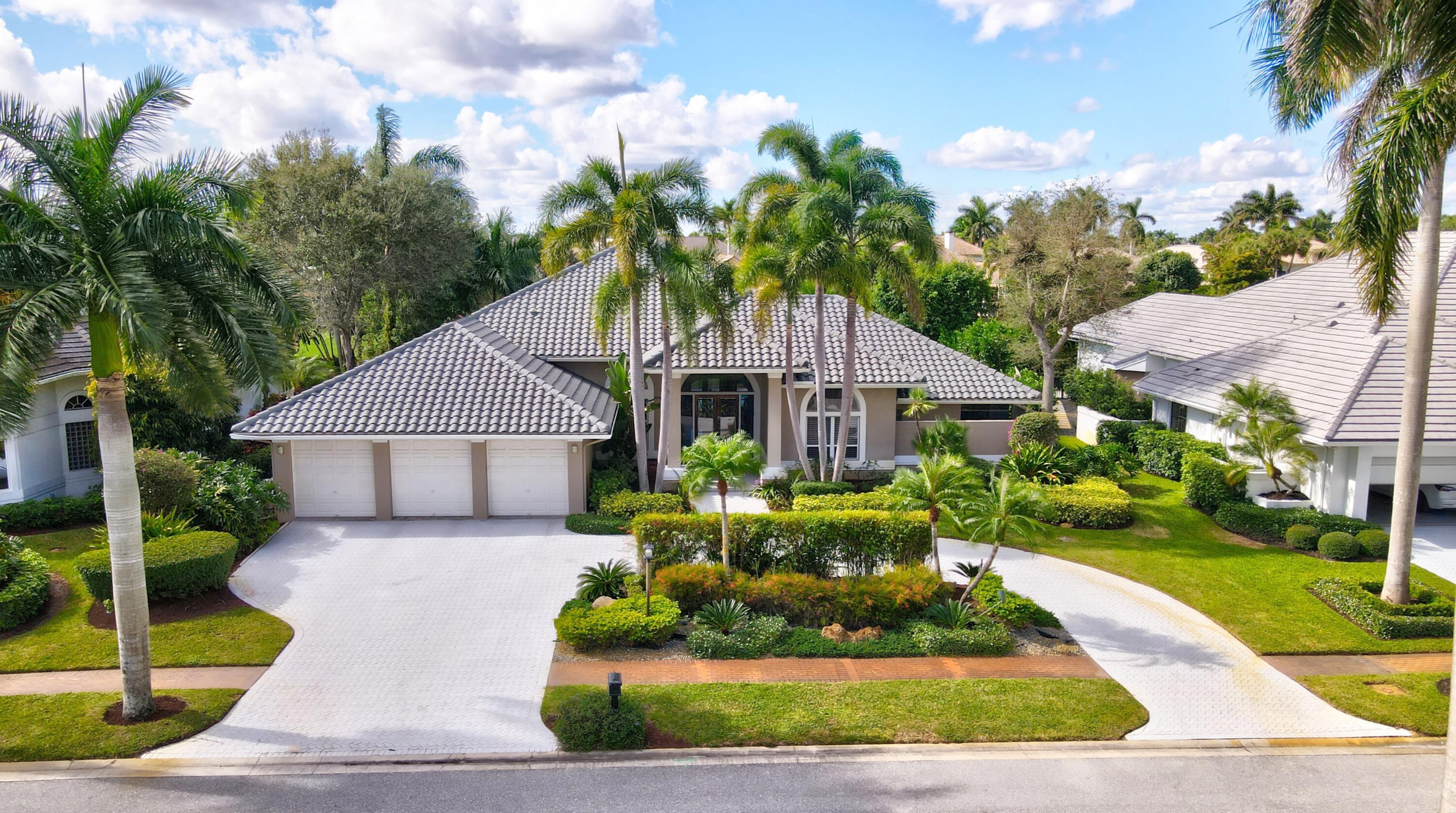 17183 Whitehaven Dr, Boca Raton, FL 33496