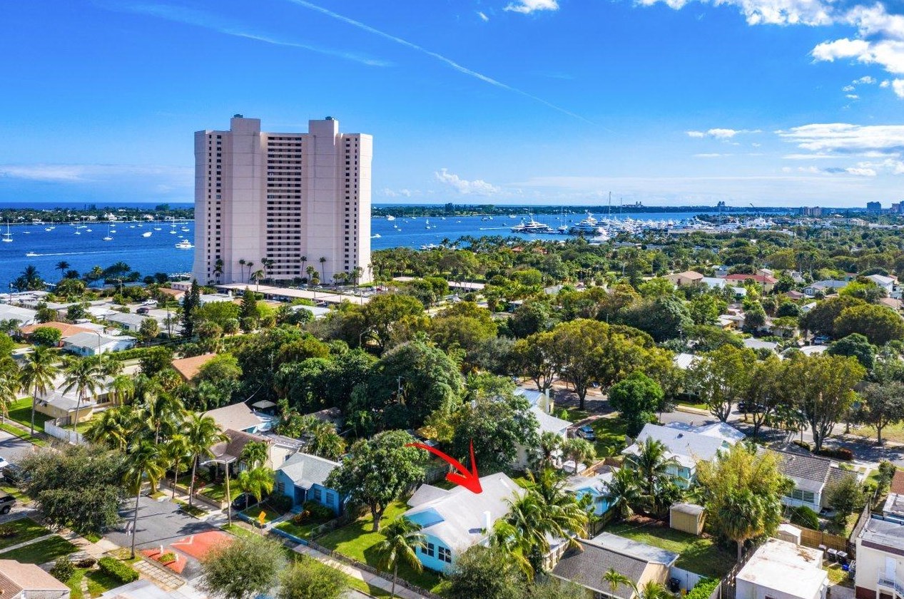424 53rd St, West Palm Beach, FL 33407