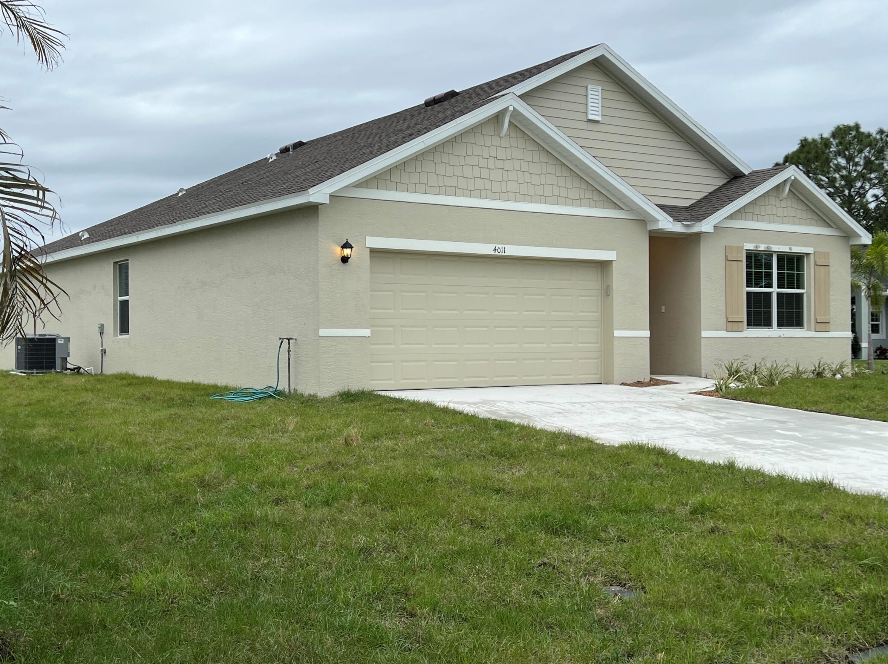 4011 Sw Kidd Ct, Fort Pierce, FL 34953