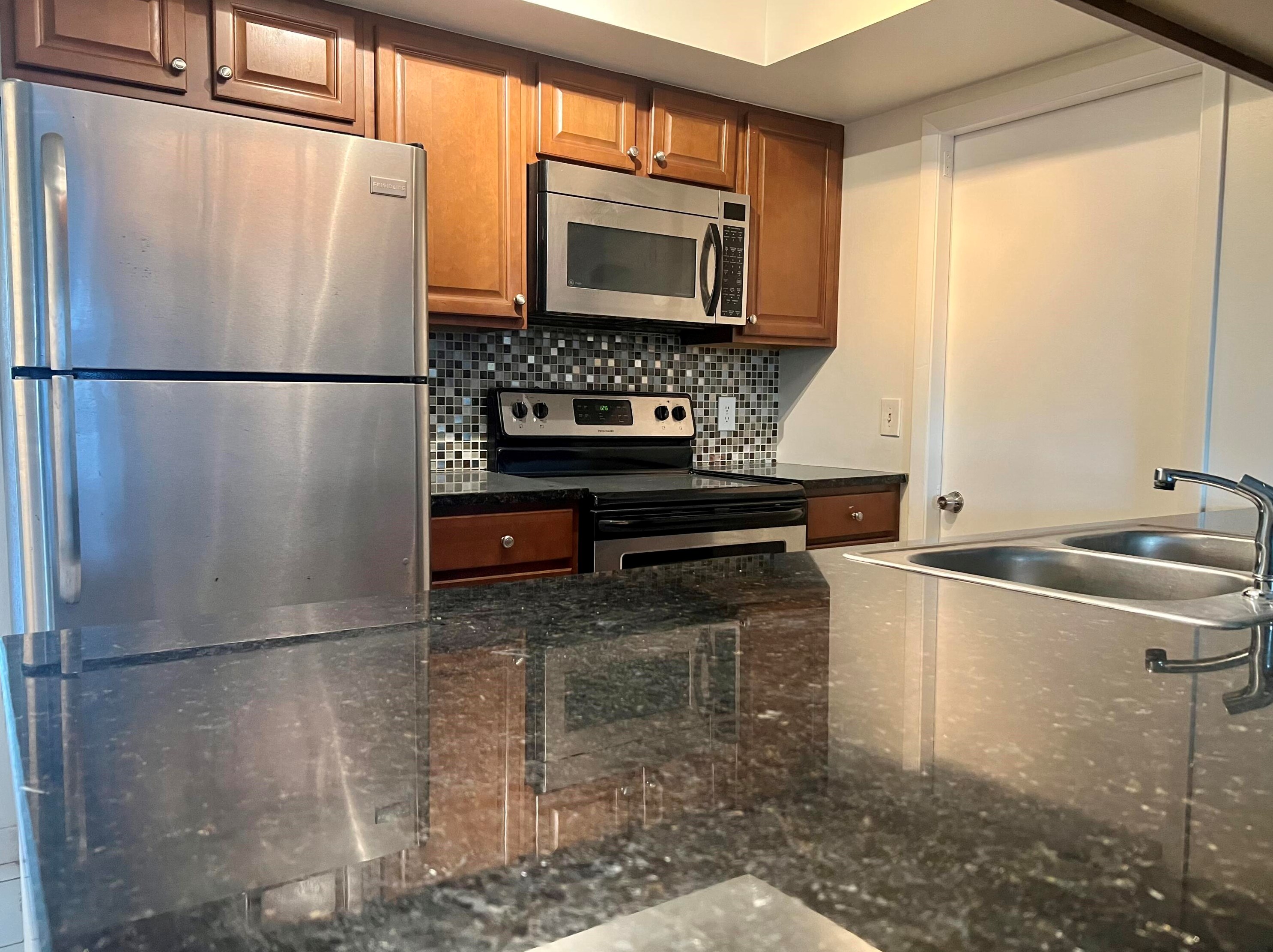 1181 Mulberry Pl, West Palm Beach, FL 33414