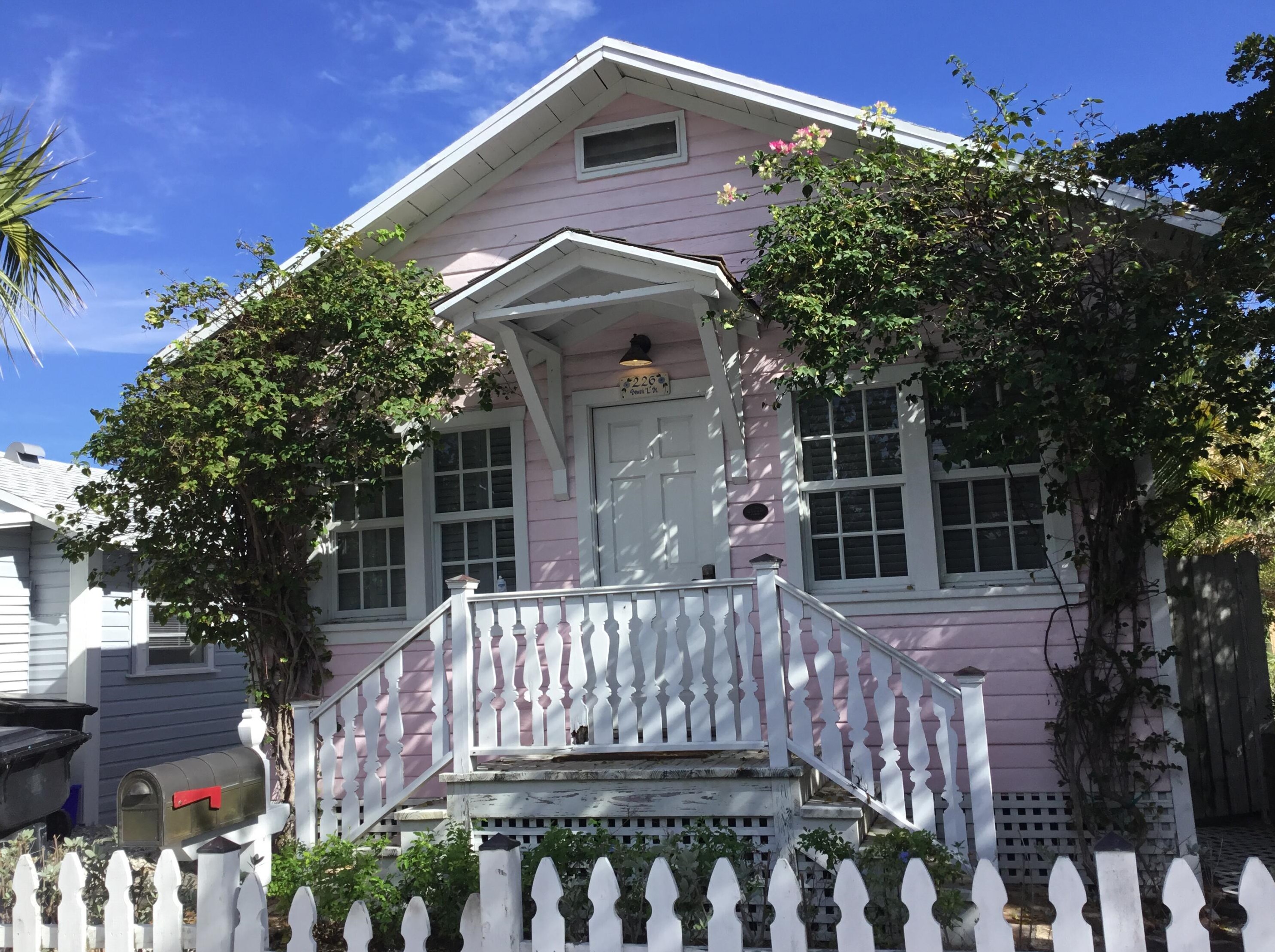 226 S L St, Lake Worth, FL 33460