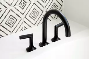 851 NE 1st Ave, Miami, FL 33132 - Photo 36