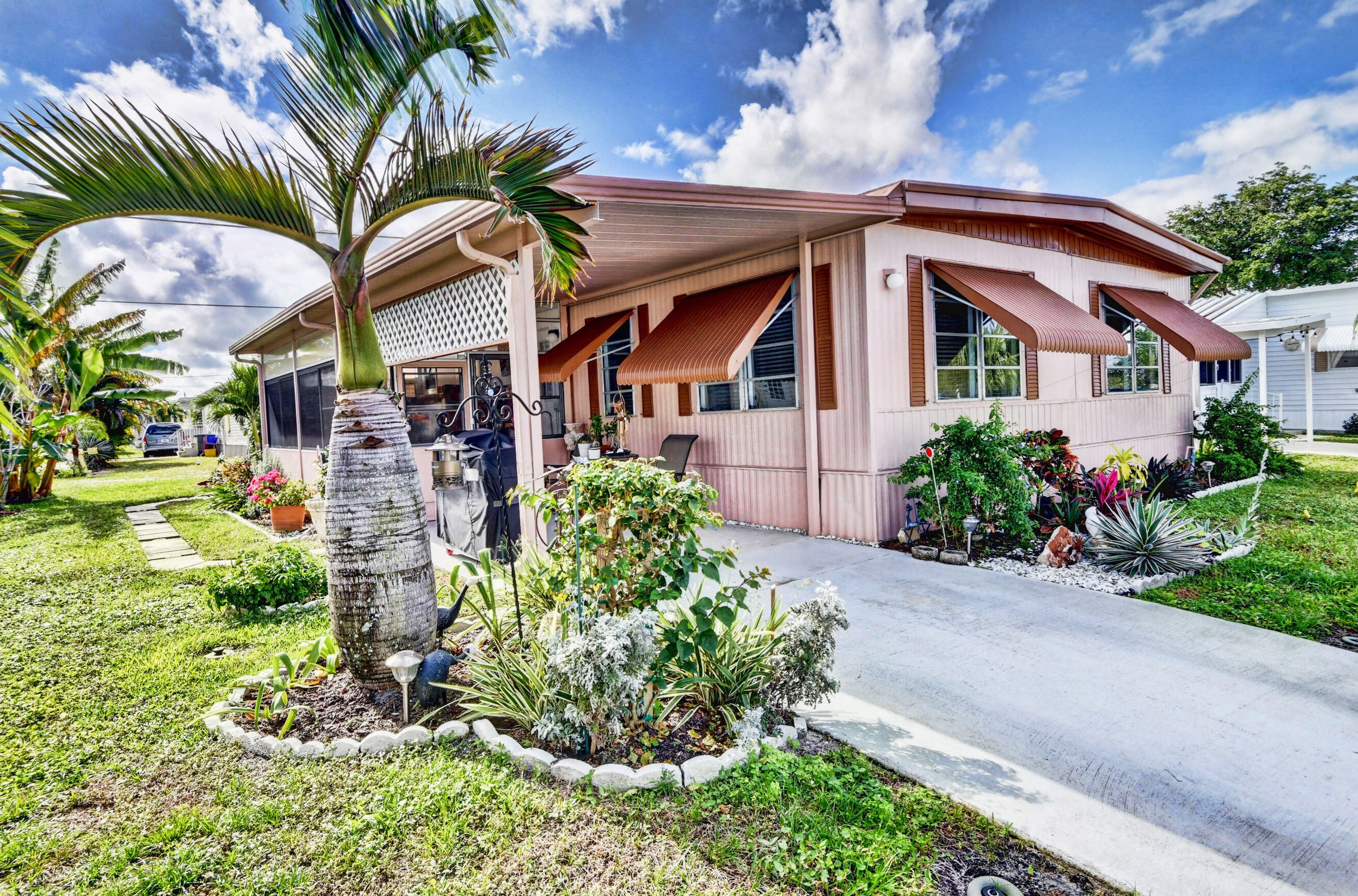 4434 Mockingbird Dr, Boynton Beach, FL 33436