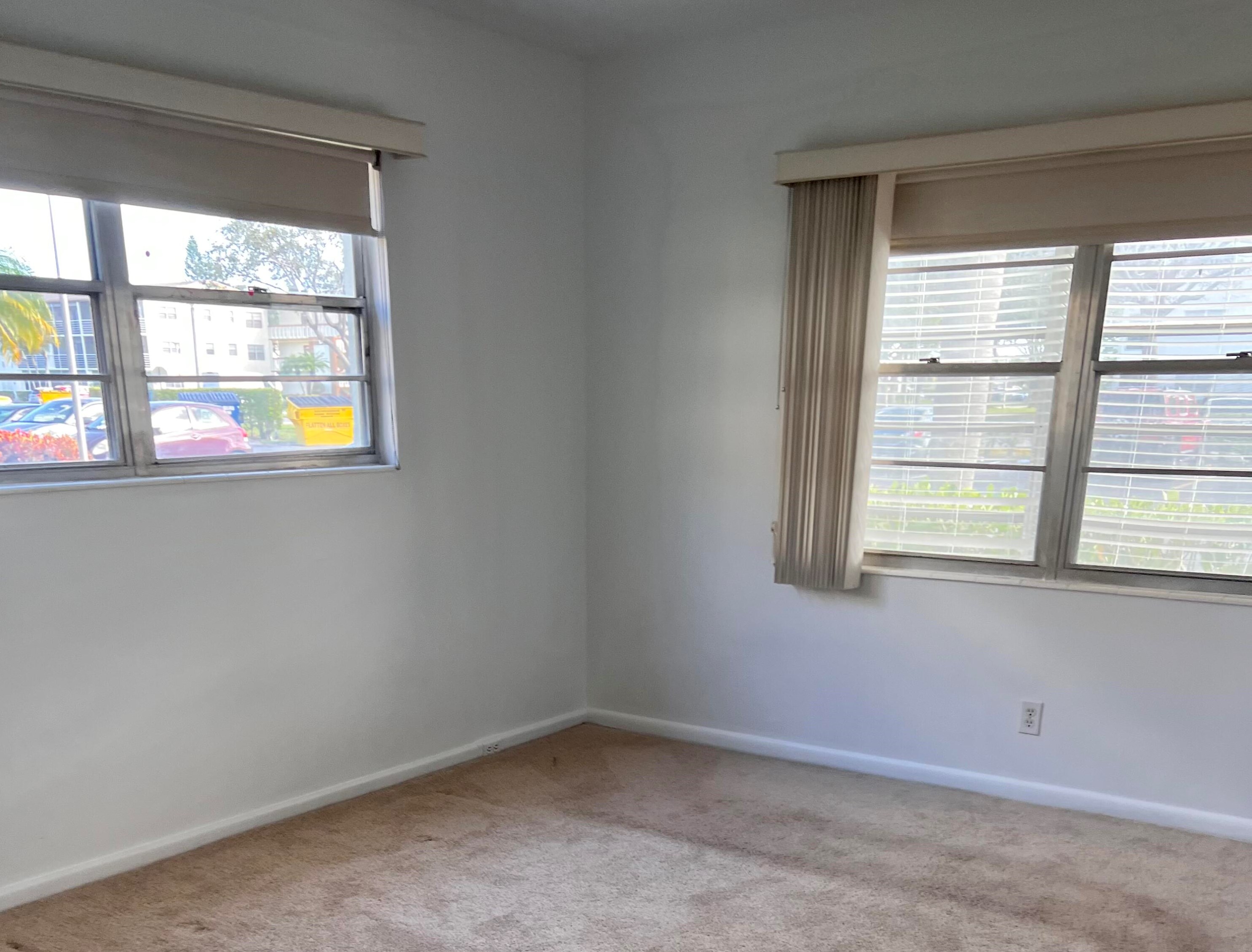 304 Mansfield H, Boca Raton FL  33434-2422 exterior