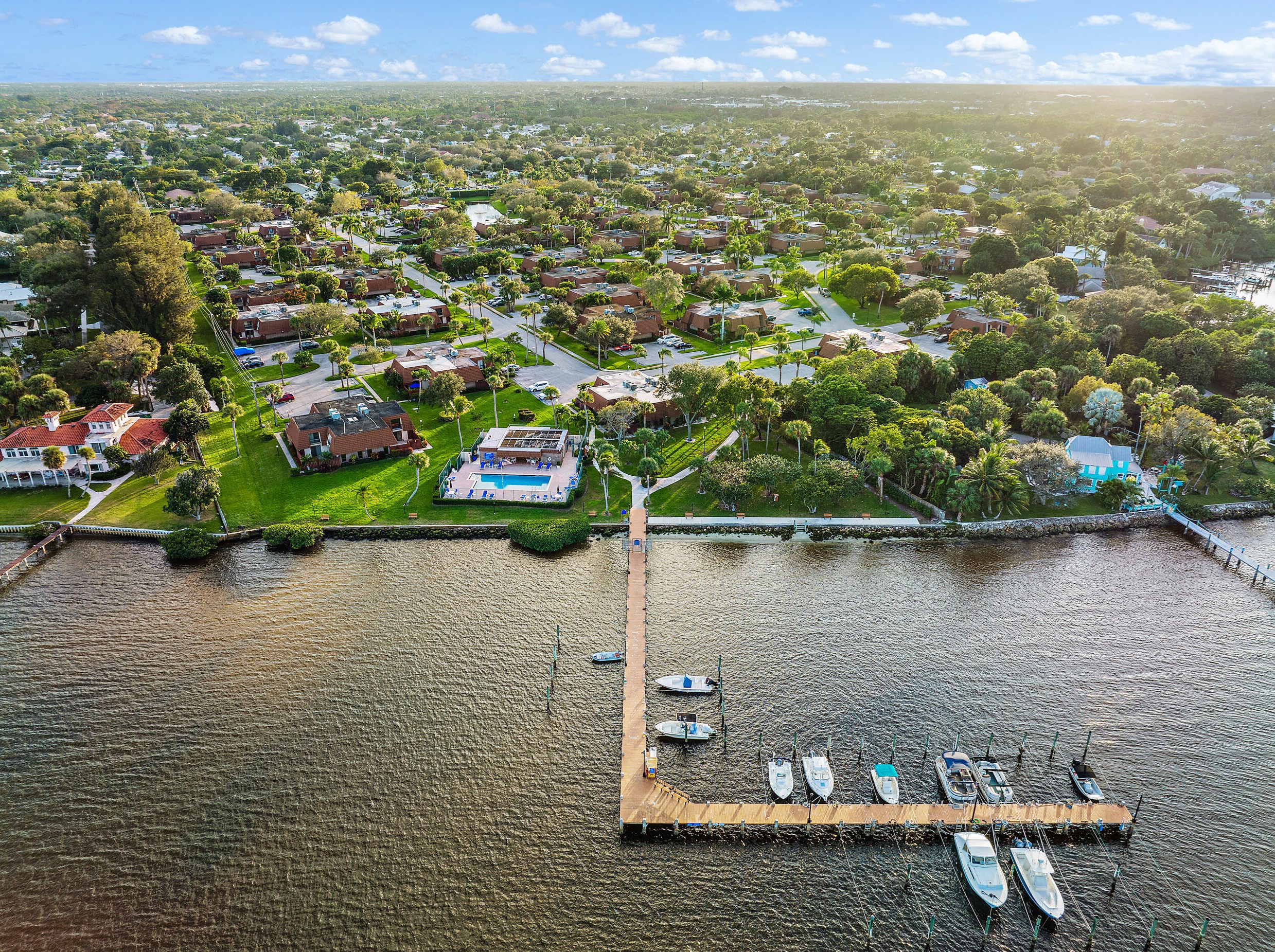 825 Center St #12-d, Jupiter, FL 33458