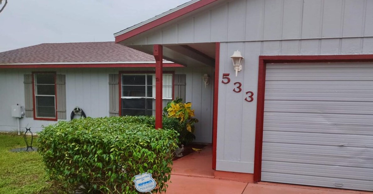 533 Sw Twig Ave, Fort Pierce, FL 34983