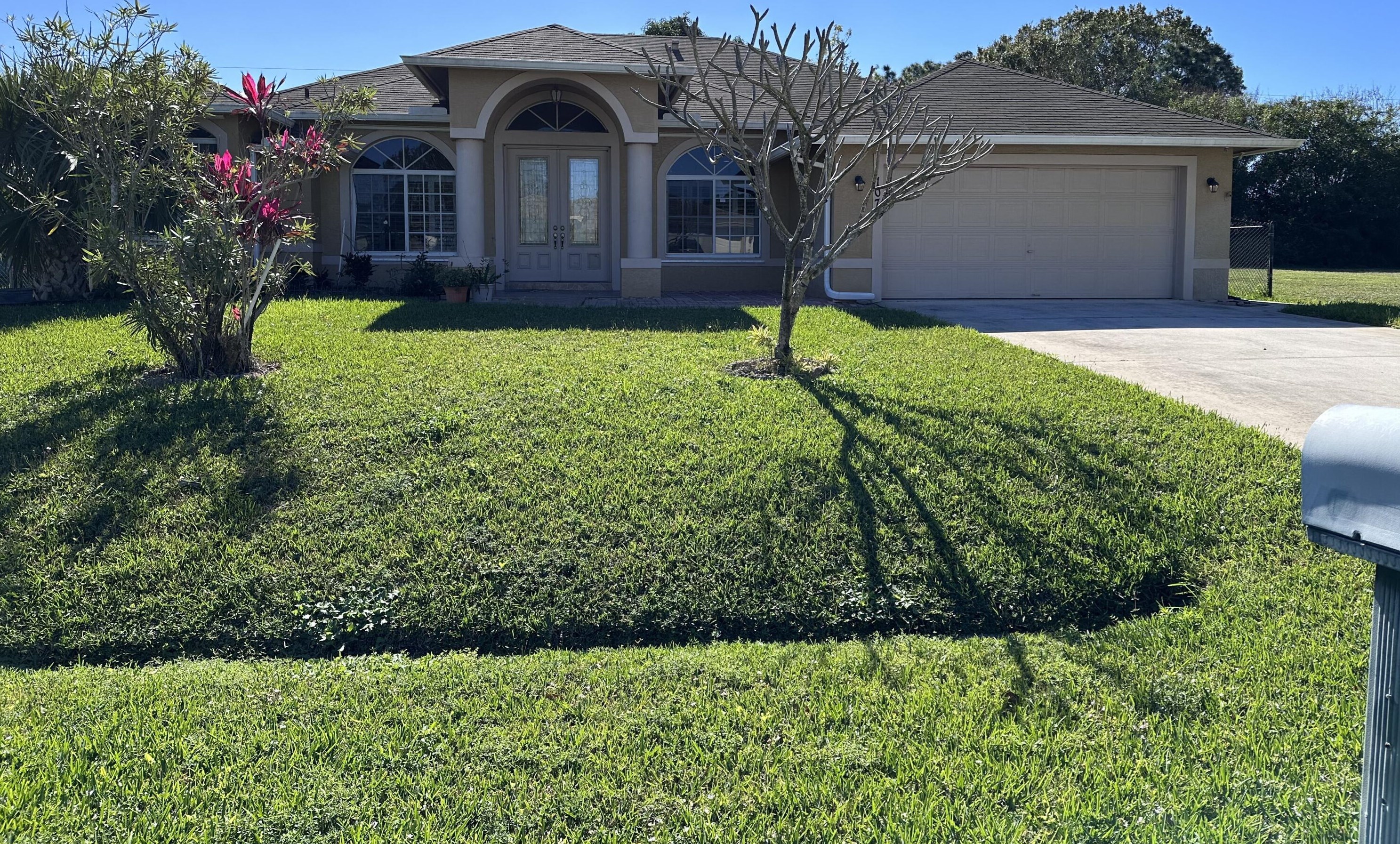1072 Sw Castaneda Ln, Fort Pierce, FL 34953