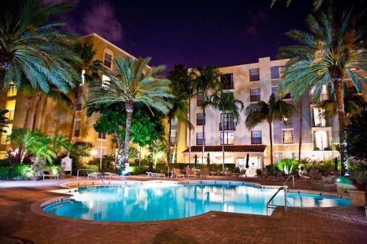 630 S Sapodilla Ave #219, West Palm Beach, FL 33401
