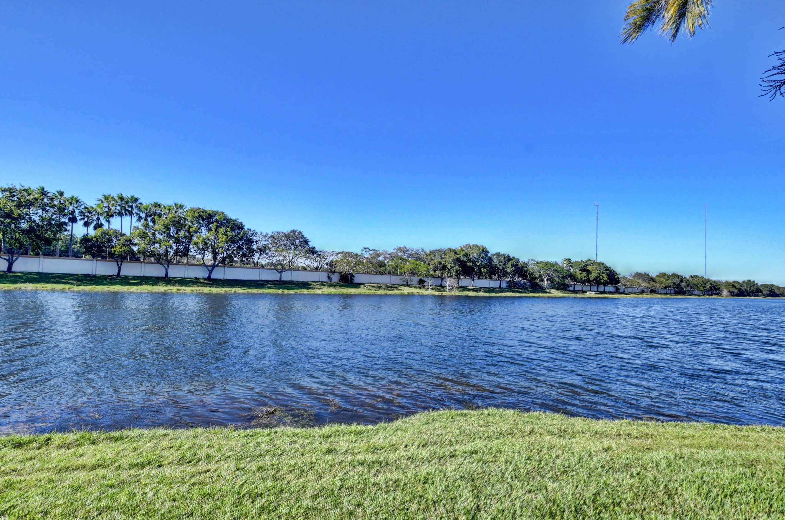 9914 Donato Way, Lake Worth, FL 33467-7045