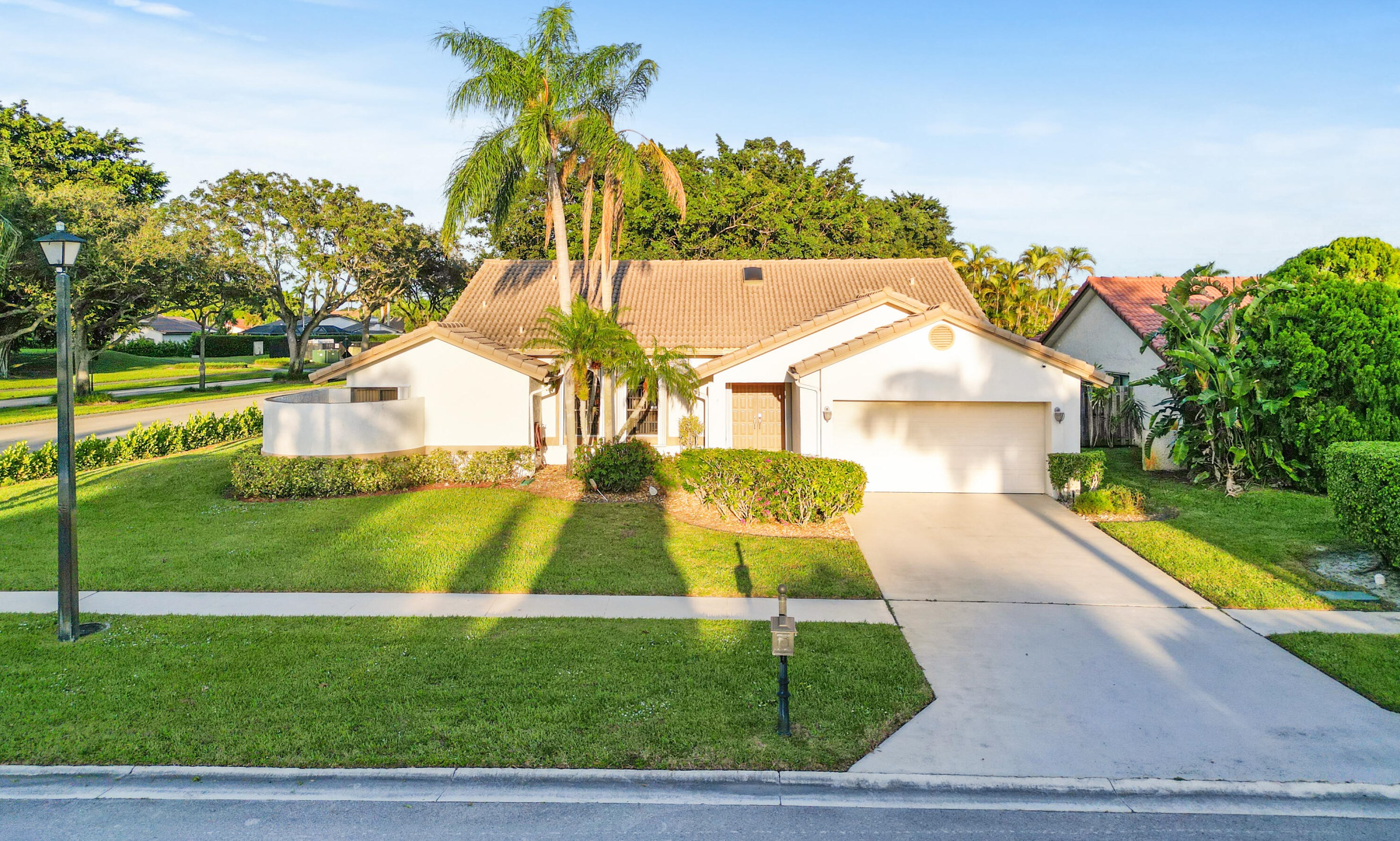 19700 Sedgefield Ter, Boca Raton, FL 33498-4731