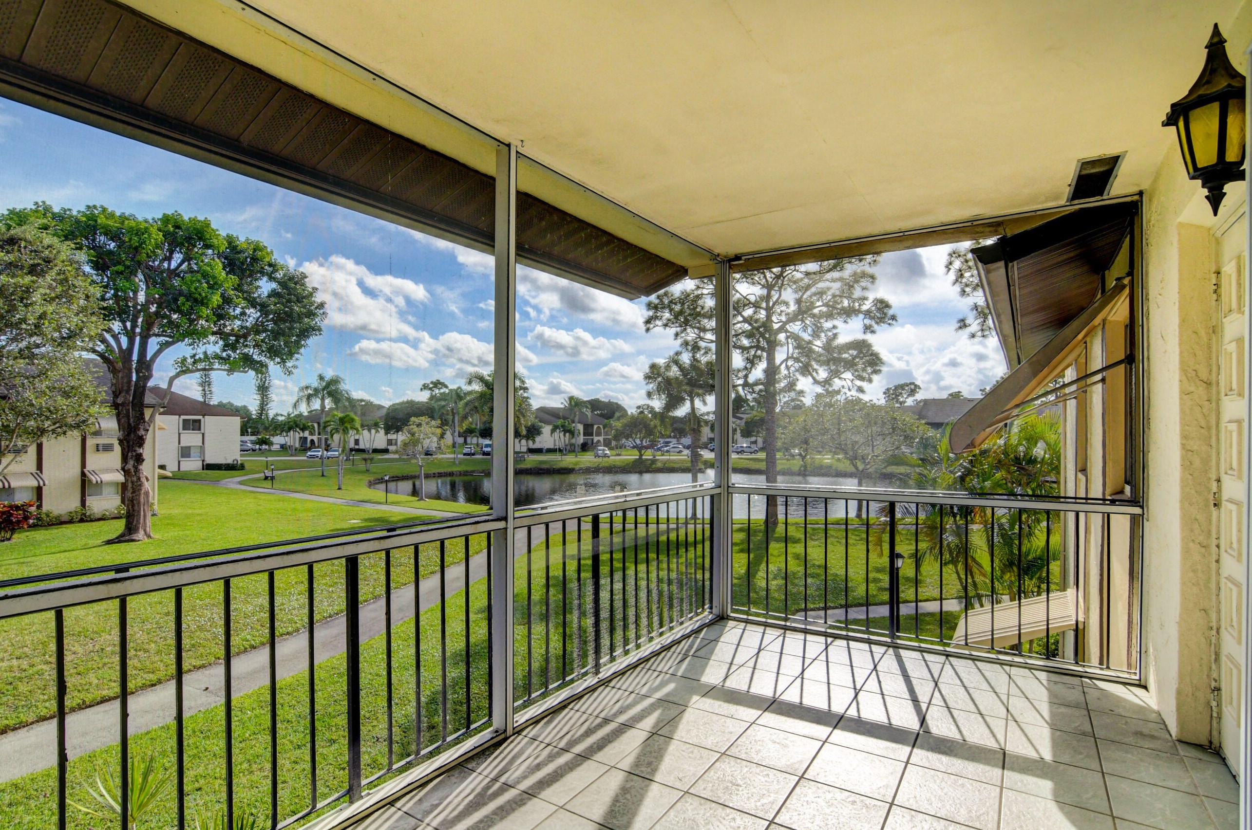 3490 La Jardin Ct #c-2, Lake Worth, FL 33463