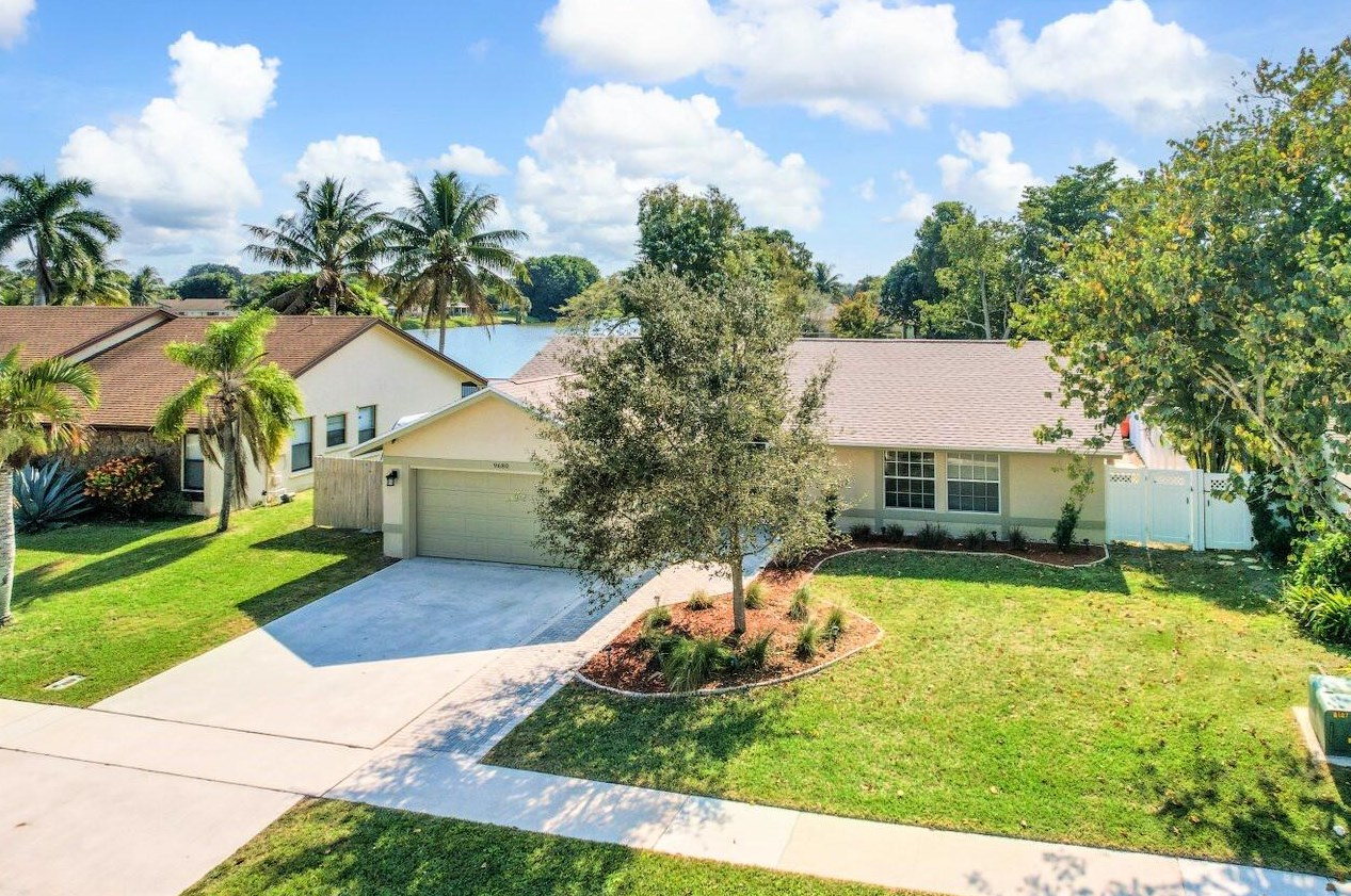9680 Lancaster Pl, Boca Raton, FL 33434-2743