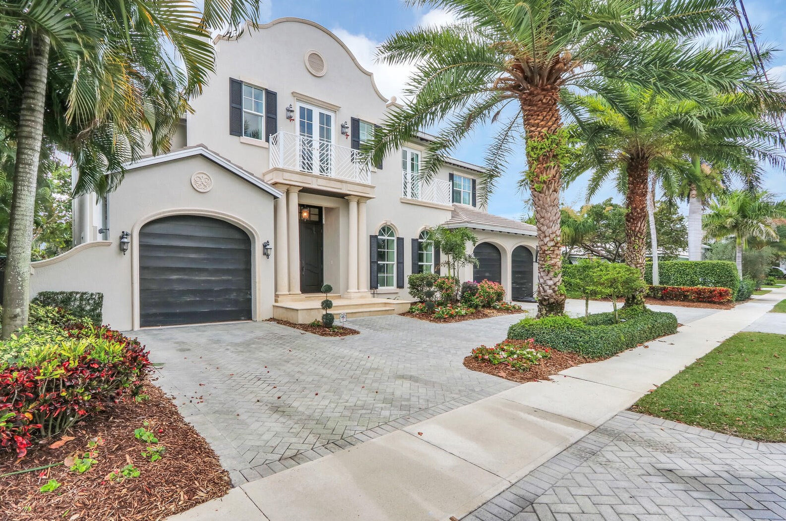 748 71st St, Boca Raton, FL 33487-2434