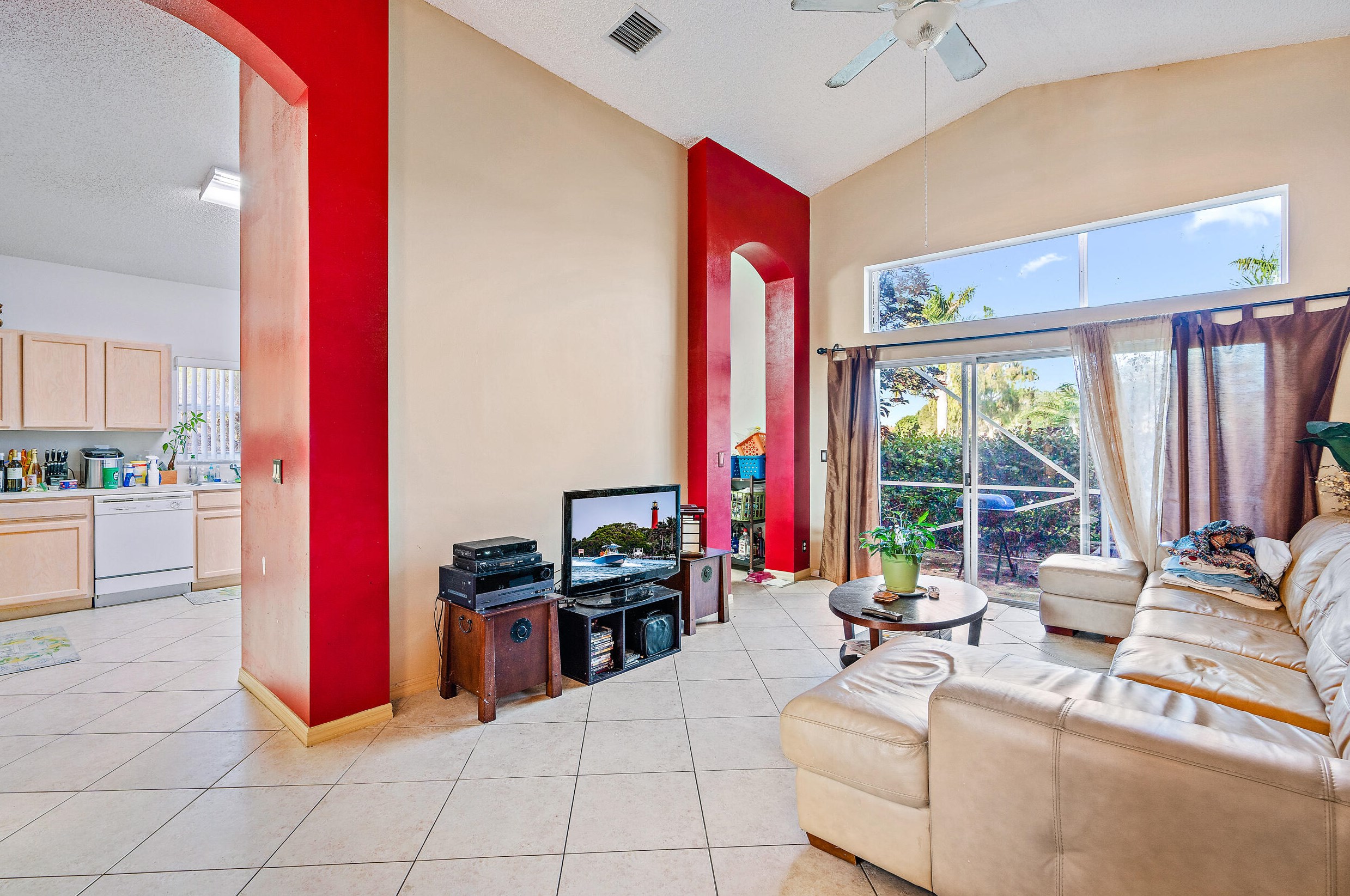 6333 Harbour Oak Dr, Lake Worth, FL 33467-6841