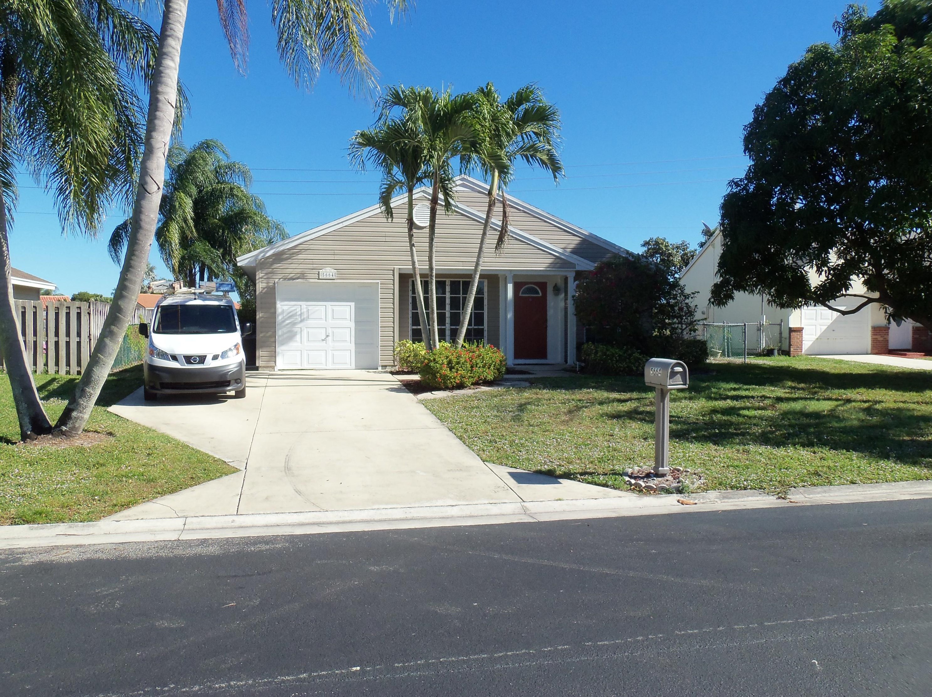 5664 Pebble Brook Ln, Boynton Beach, FL 33472