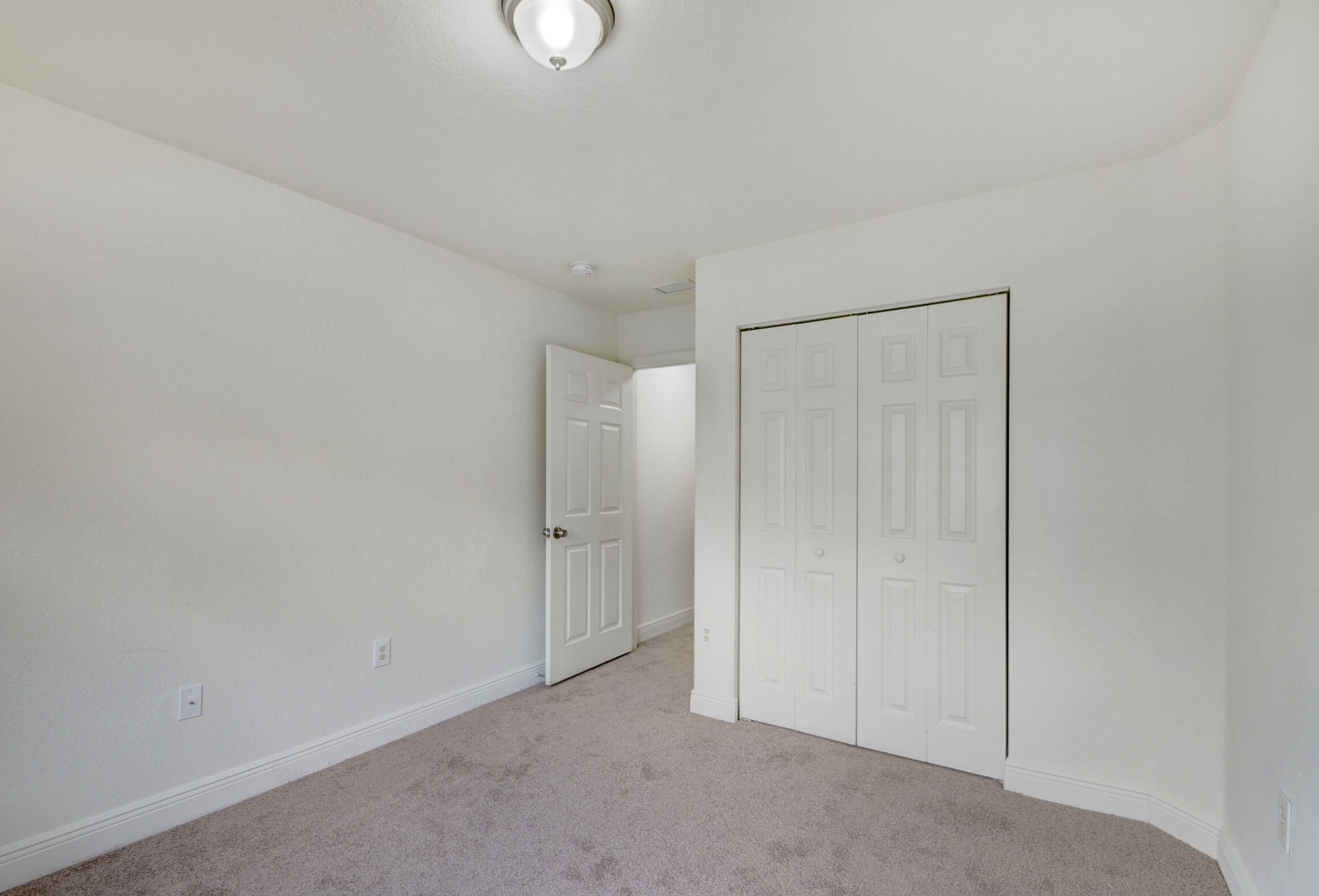 6623 Old Farm Trl, Boynton Beach FL 33437-7903 exterior