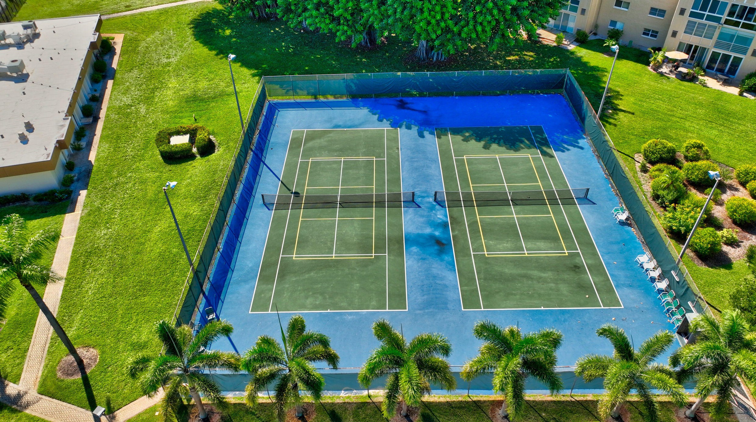 2400 1st Ln, Boynton Beach FL  33435-1954 exterior