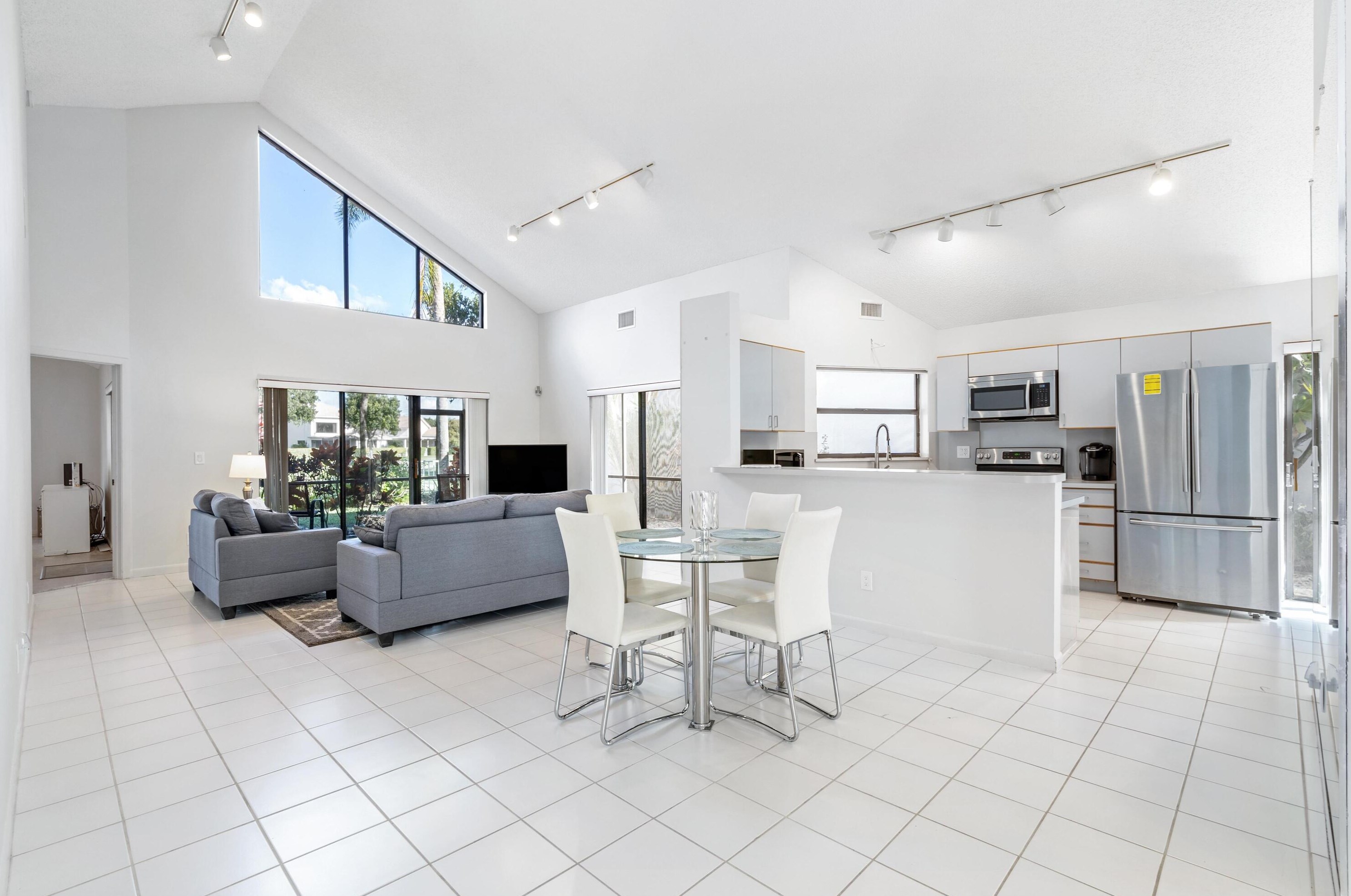 5101 Via De Amalfi Dr, Boca Raton, FL 33496