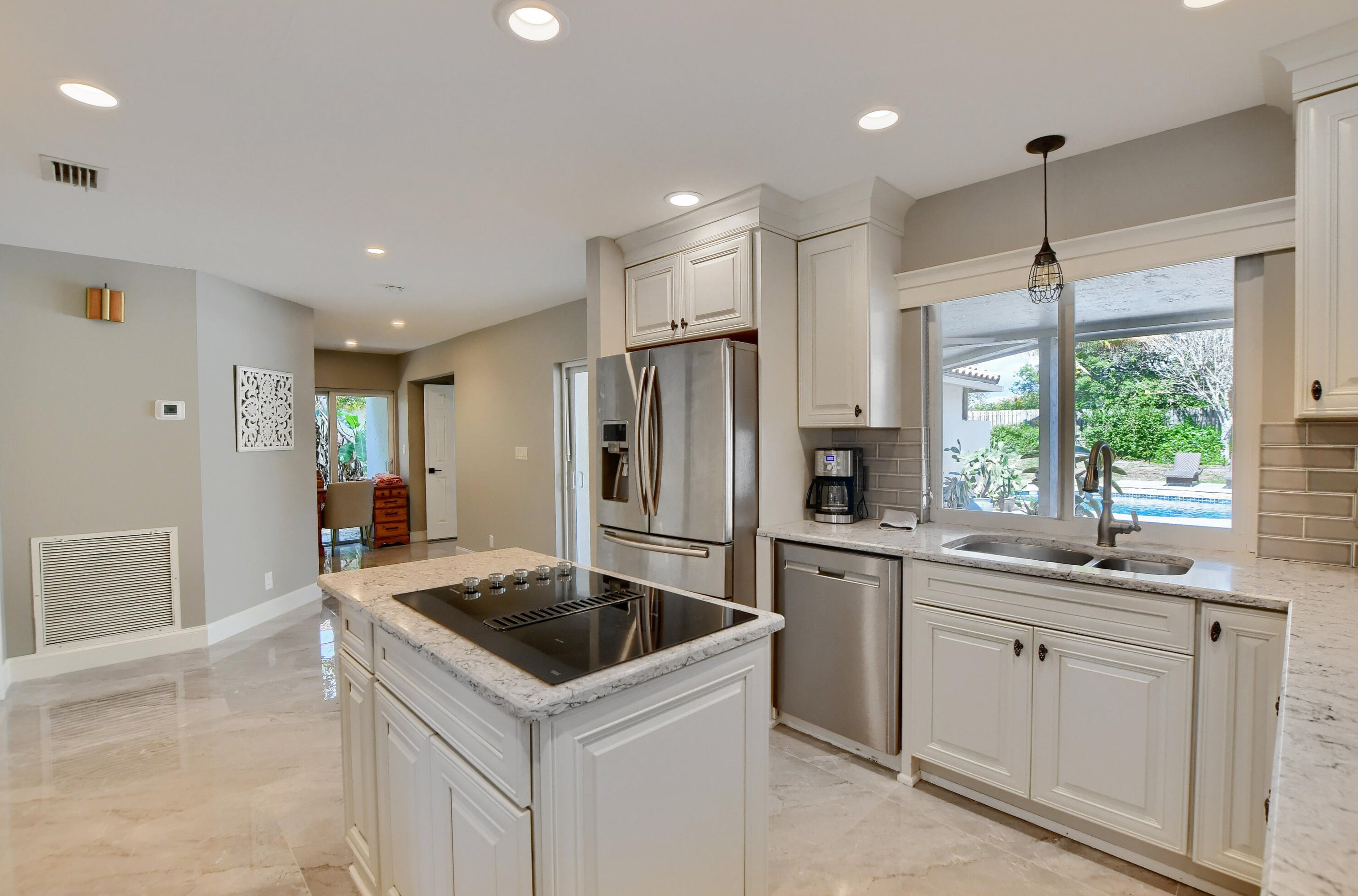 1285 Royal Palm Rd, Boca Raton FL  33486-4415 exterior