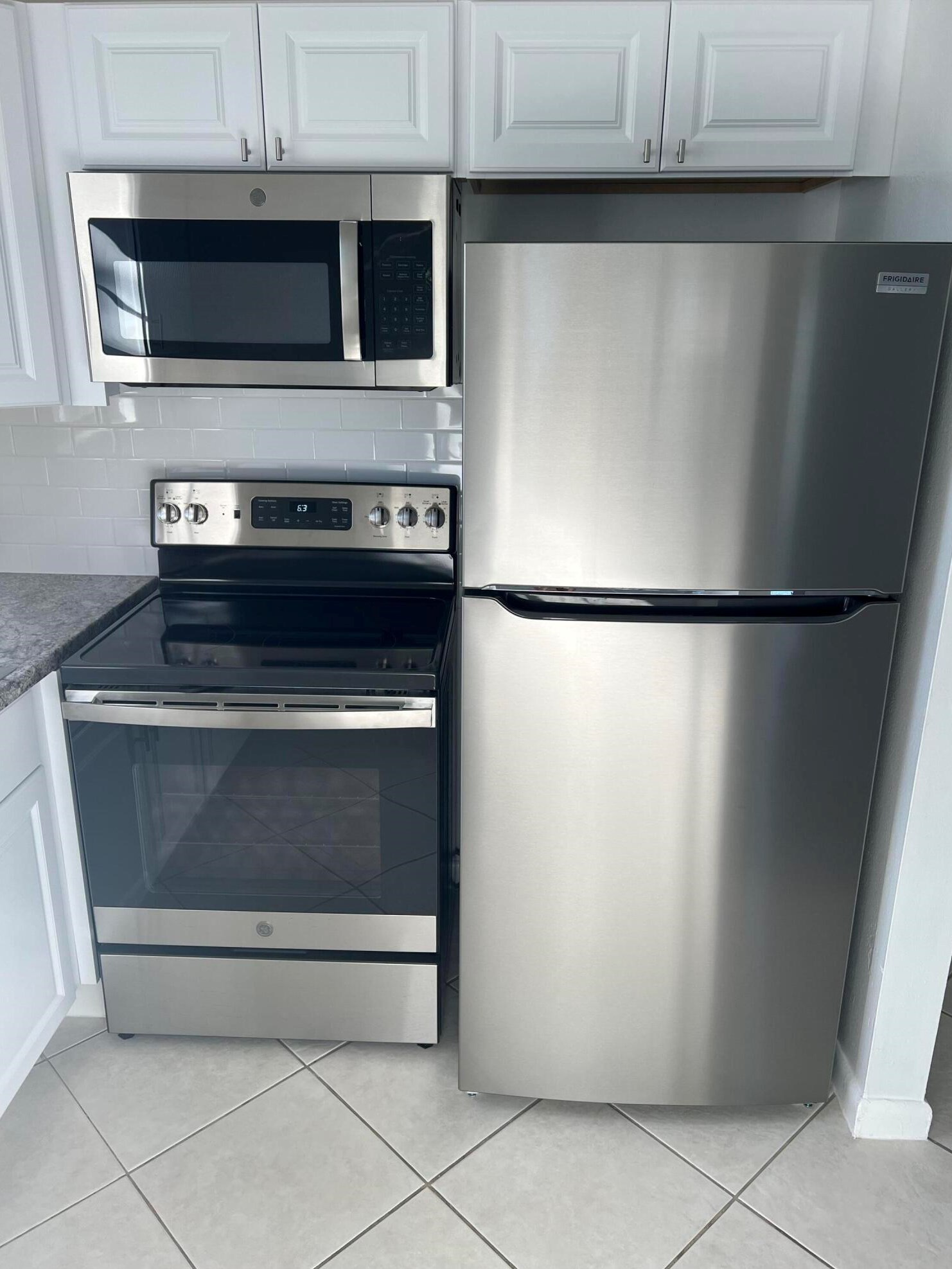 162 Camden G, West Palm Beach, FL 33417