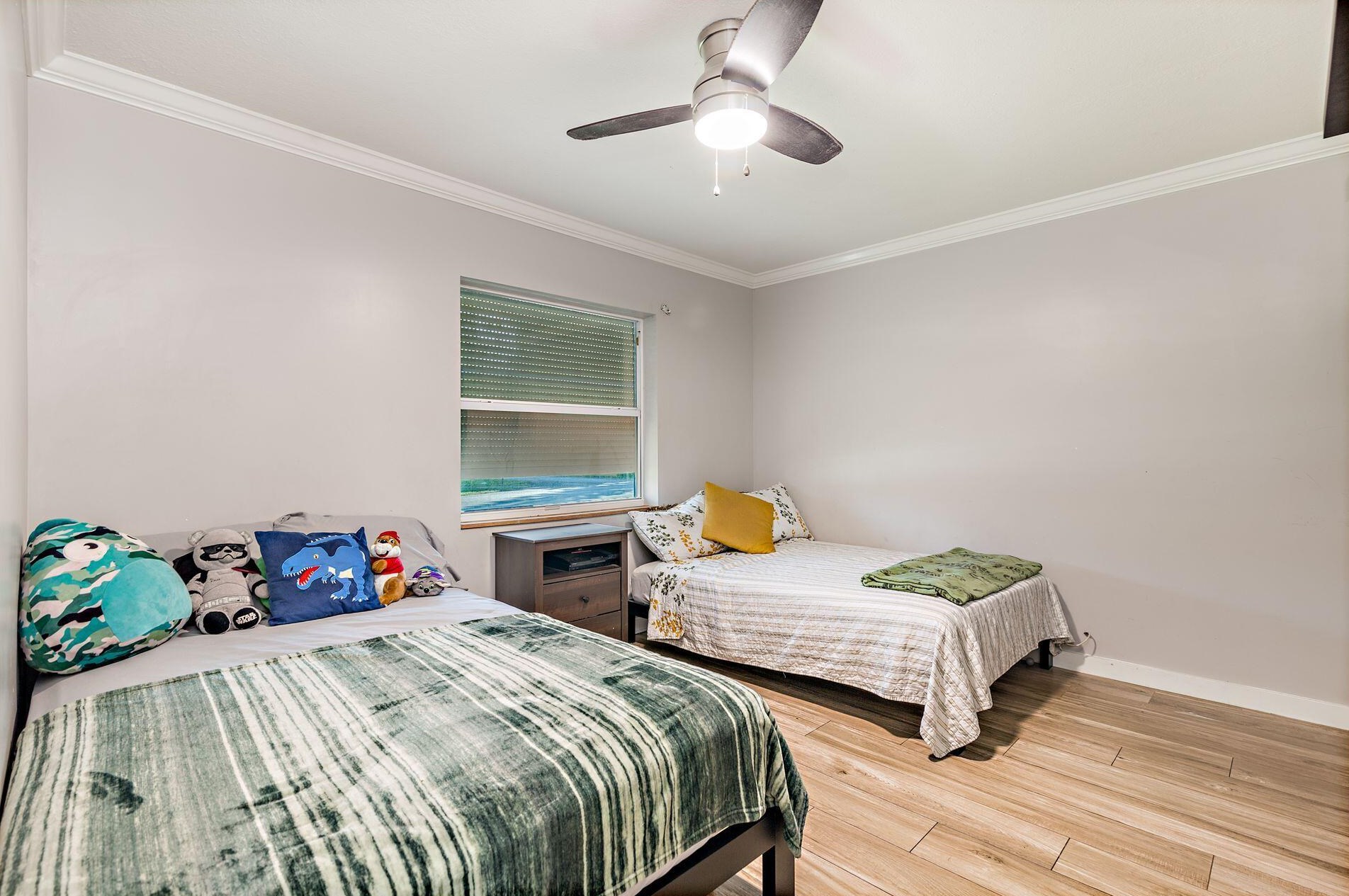 6677 Athena Dr, Lake Worth FL  33463-7253 exterior