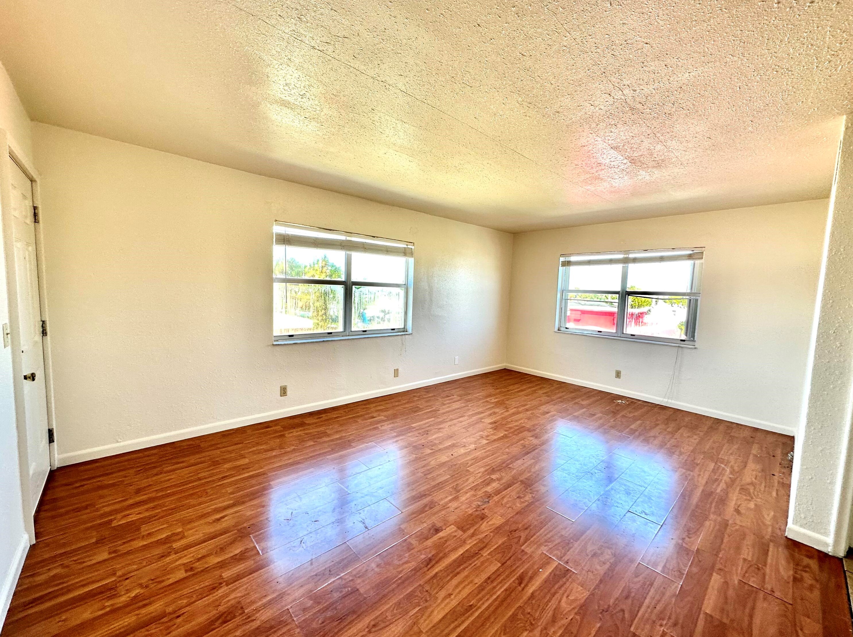 2130 Avenue S #303, West Palm Beach, FL 33404