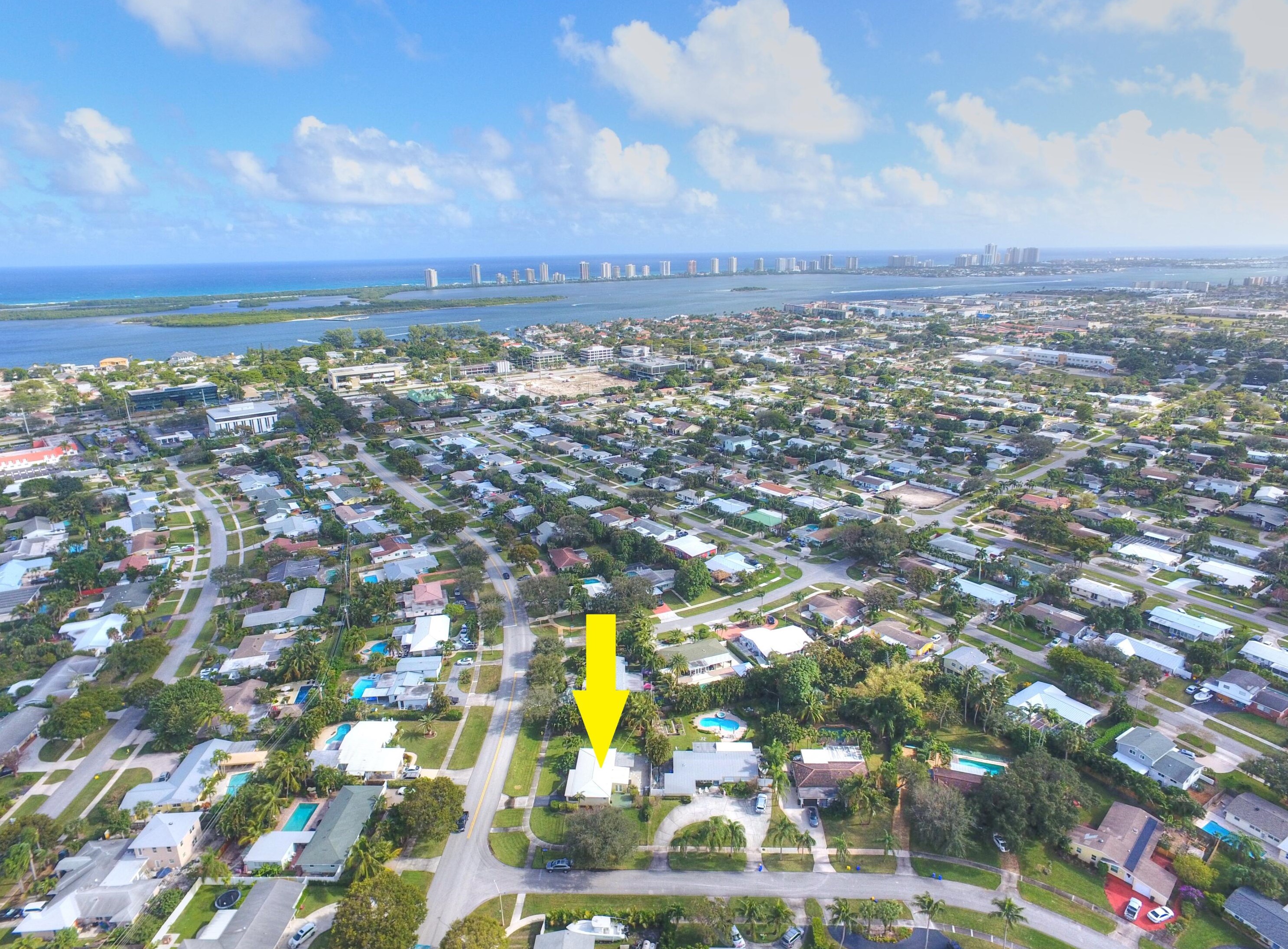 508 Lighthouse Dr, West Palm Beach, FL 33408