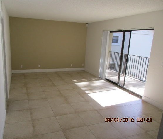 1680 Windorah Way Apt E, West Palm Beach, FL
