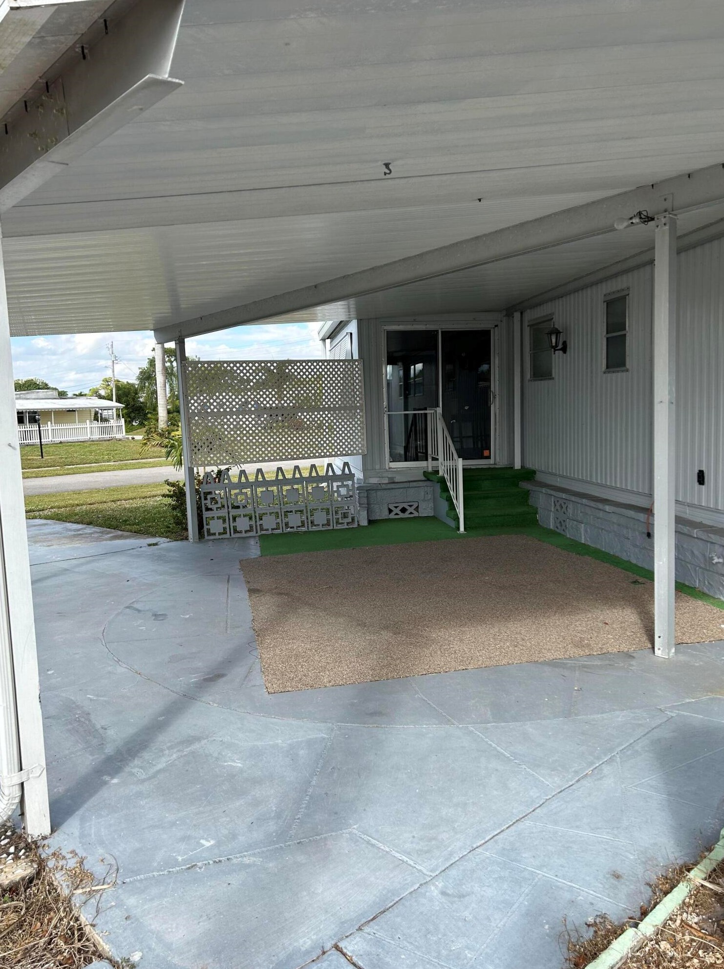 4160 Mockingbird Dr, Boynton Beach, FL 33436