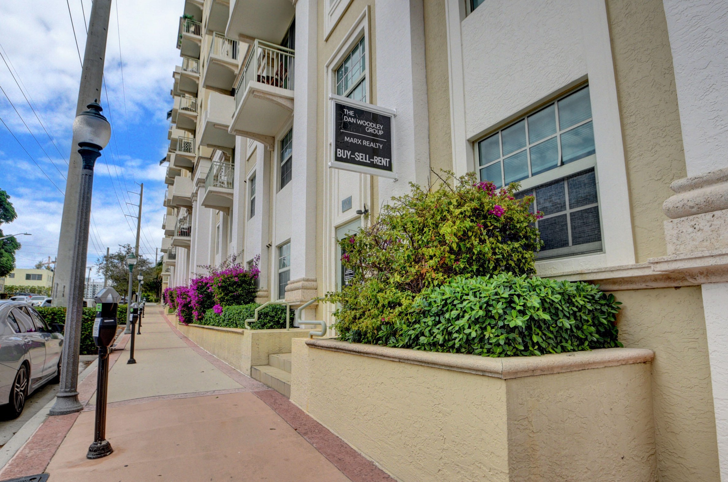 615 Datura St, West Palm Beach, FL 33401