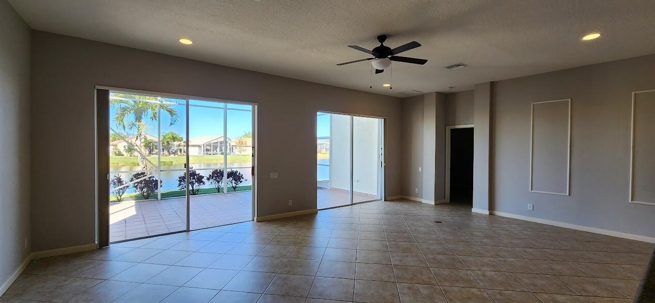 336 Nw Springview Loop, Fort Pierce, FL 34986