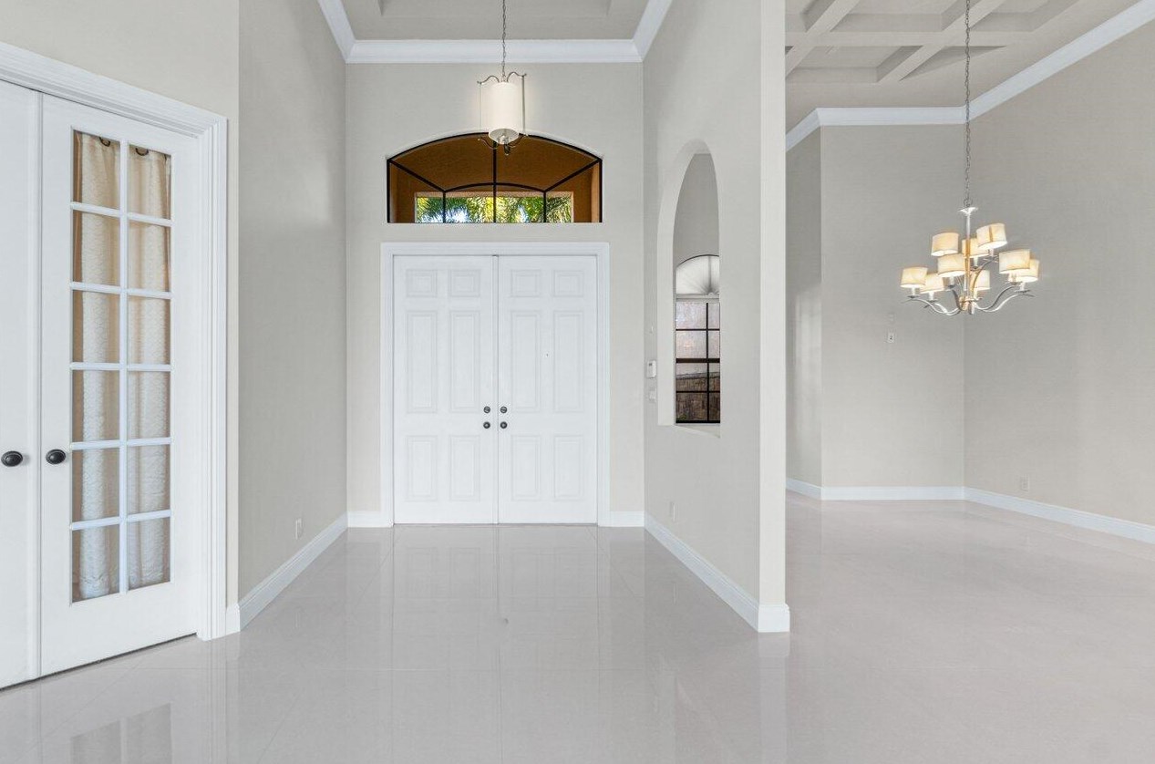 10535 Versailles Blvd, Lake Worth, FL 33449