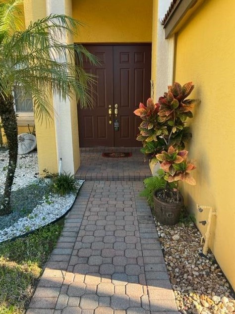 9050 Dupont Pl, West Palm Beach, FL 33414